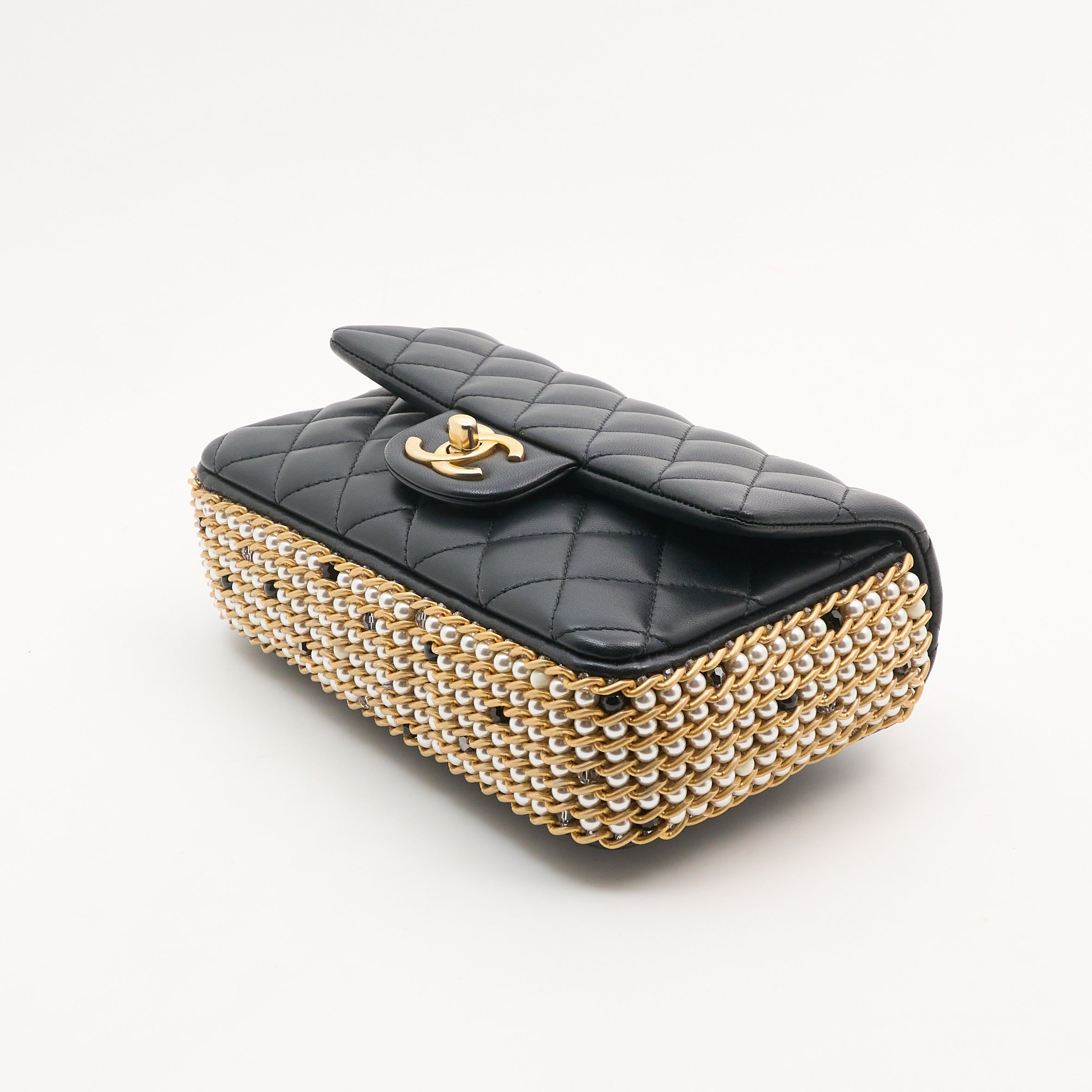 Chanel Chain Pearl Flap Bag
