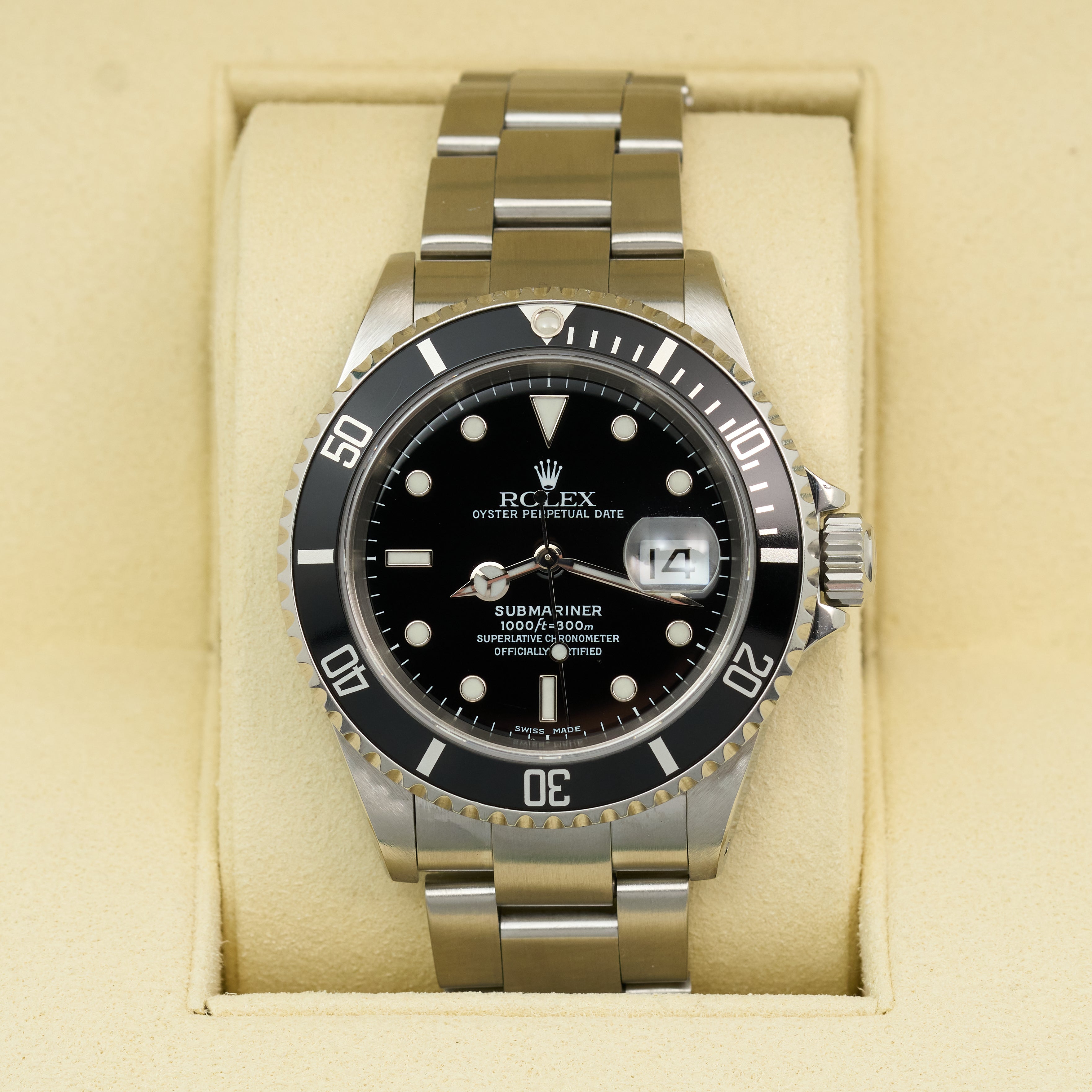 Rolex Submariner Date 40mm Black Dial