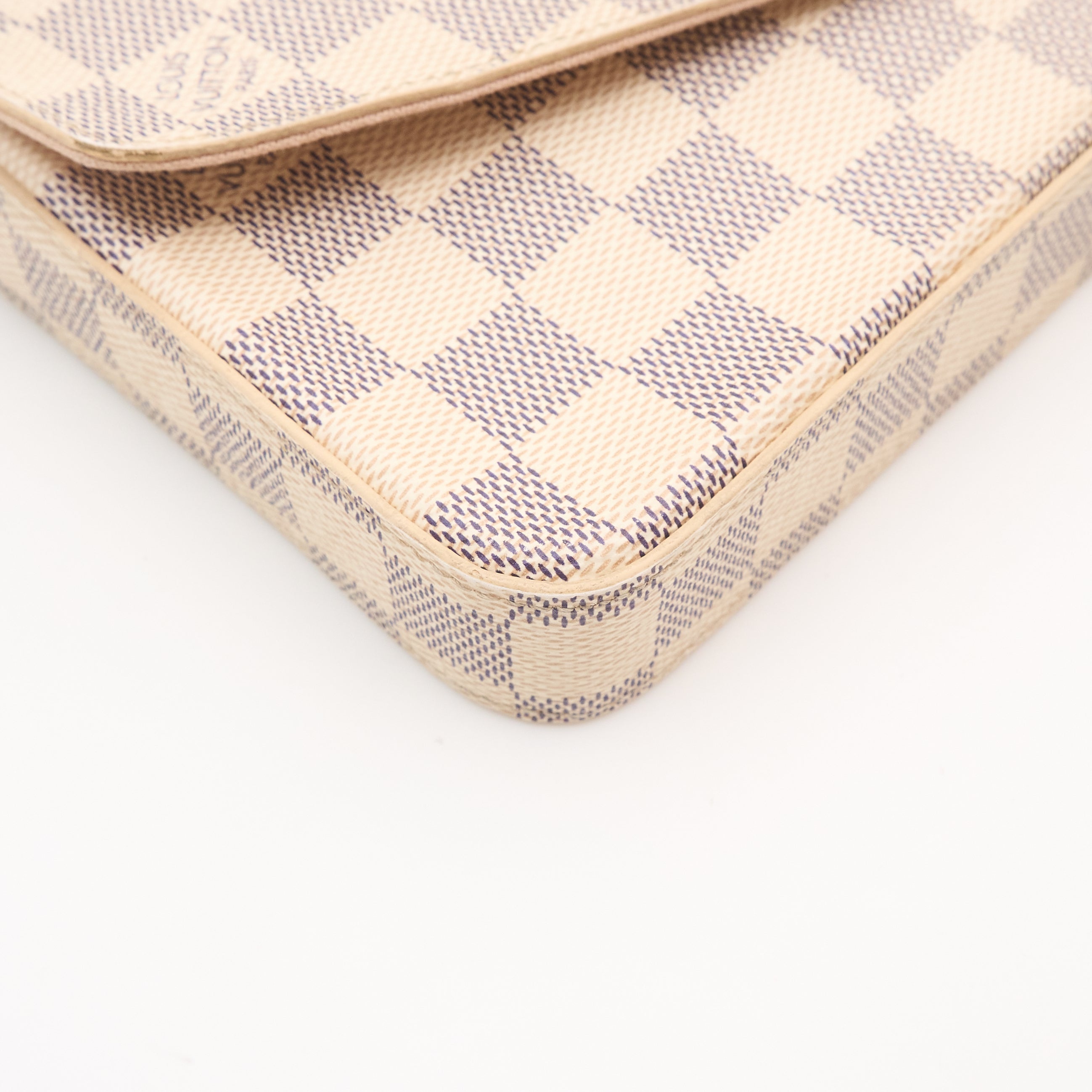 Louis Vuitton Félicie Pochette Damier Azur