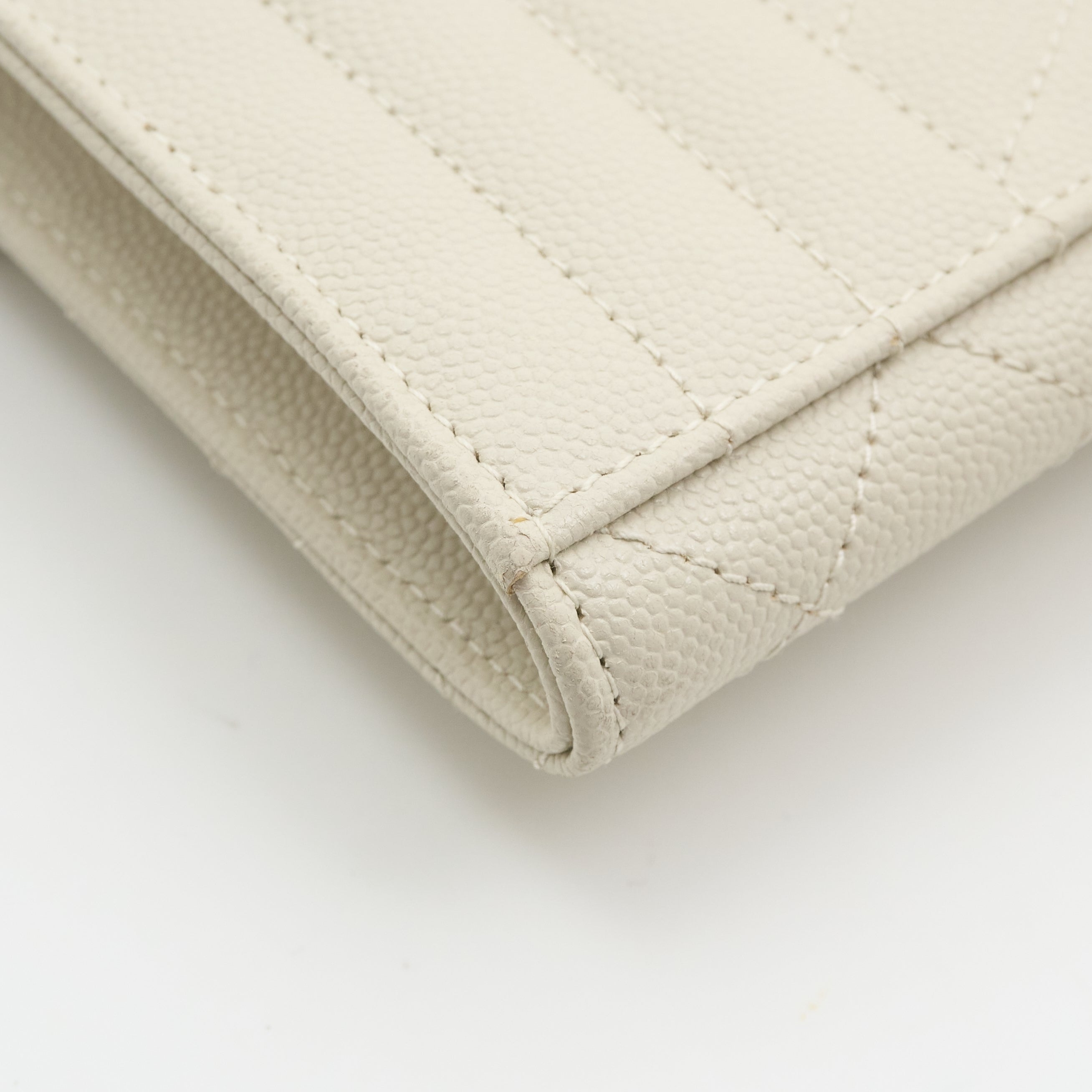 Saint Laurent Flap Pouch In Ivory Grain De Poudre Leather Ivory