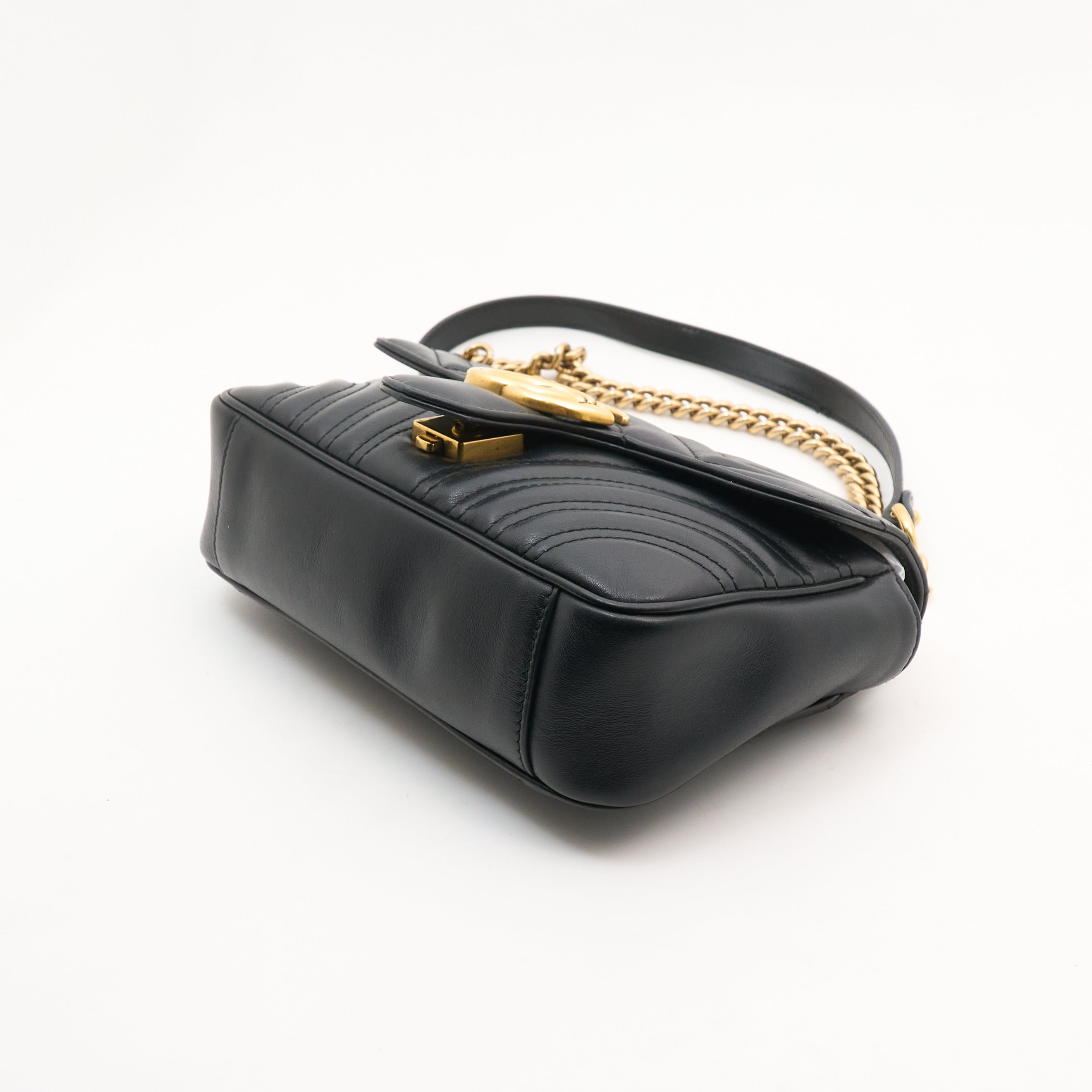 Gucci GG Marmont Matelassé Shoulder Flap Bag Black