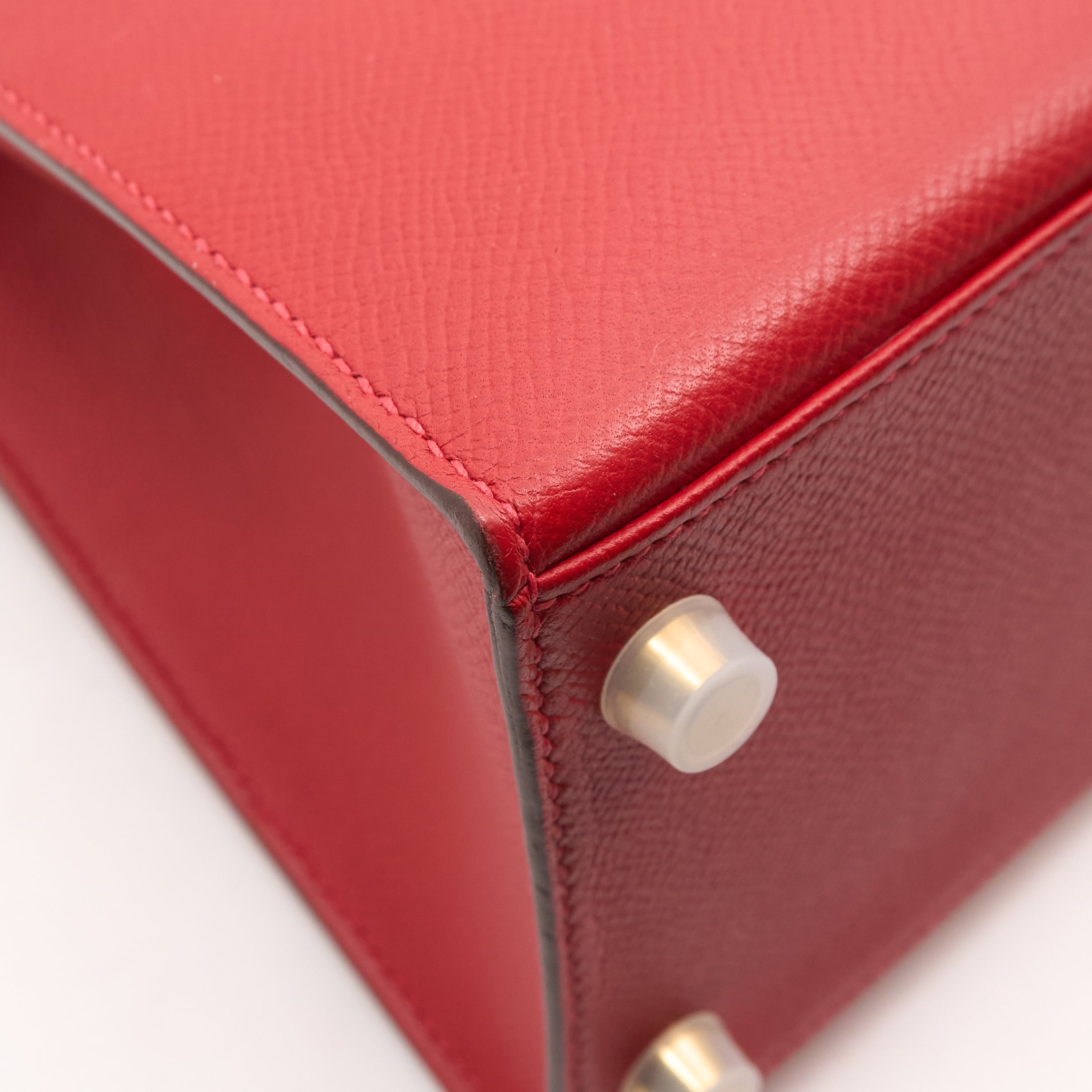 Hermes Kelly 28 Epsom Rouge Casaque (Stamp C 2018)