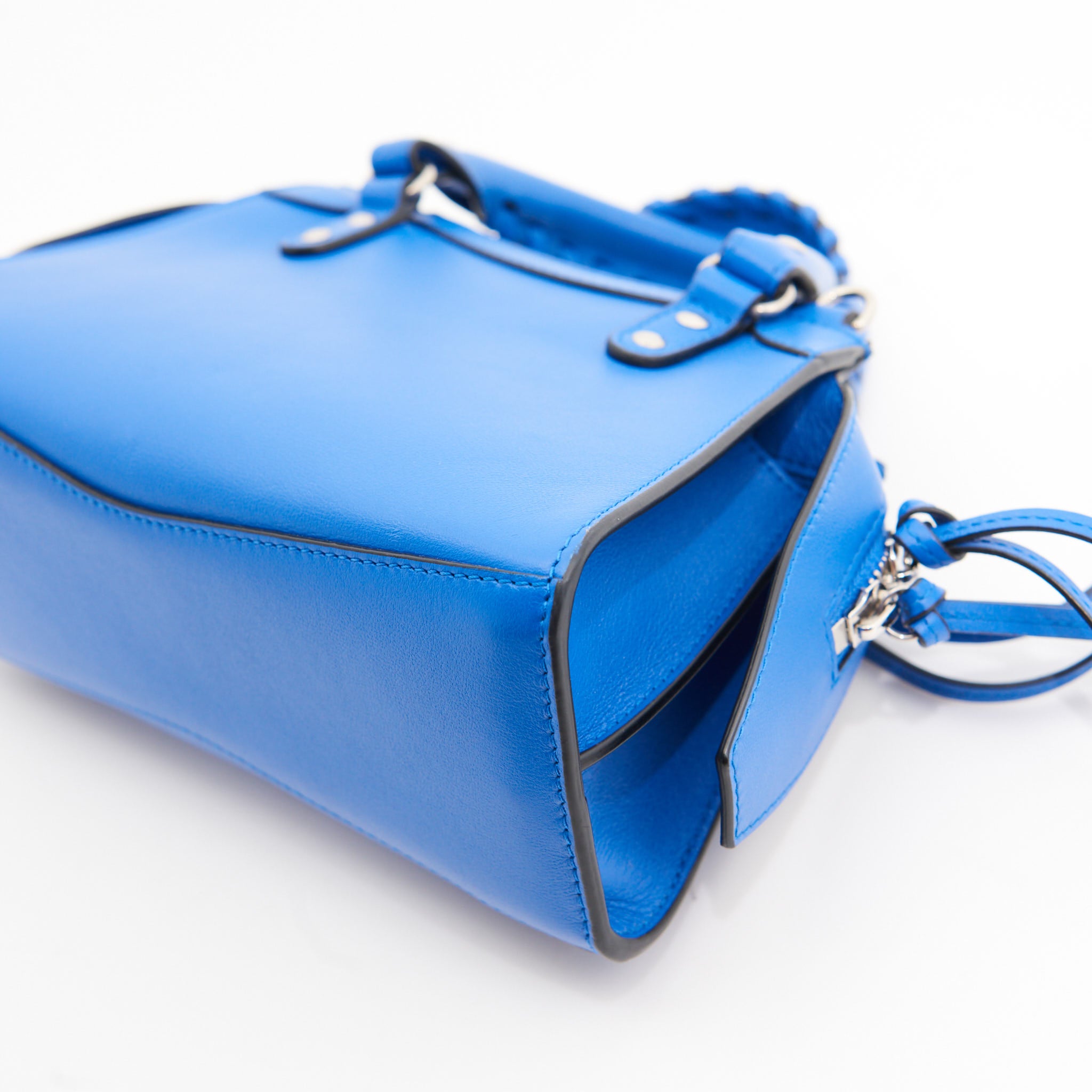 Balenciaga Neo Classic Handbag in Blue