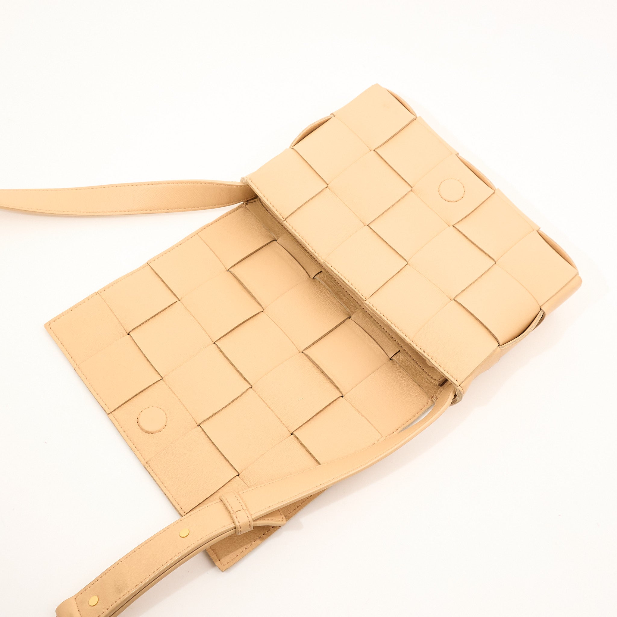 Bottega Veneta Cassette Beige Bag