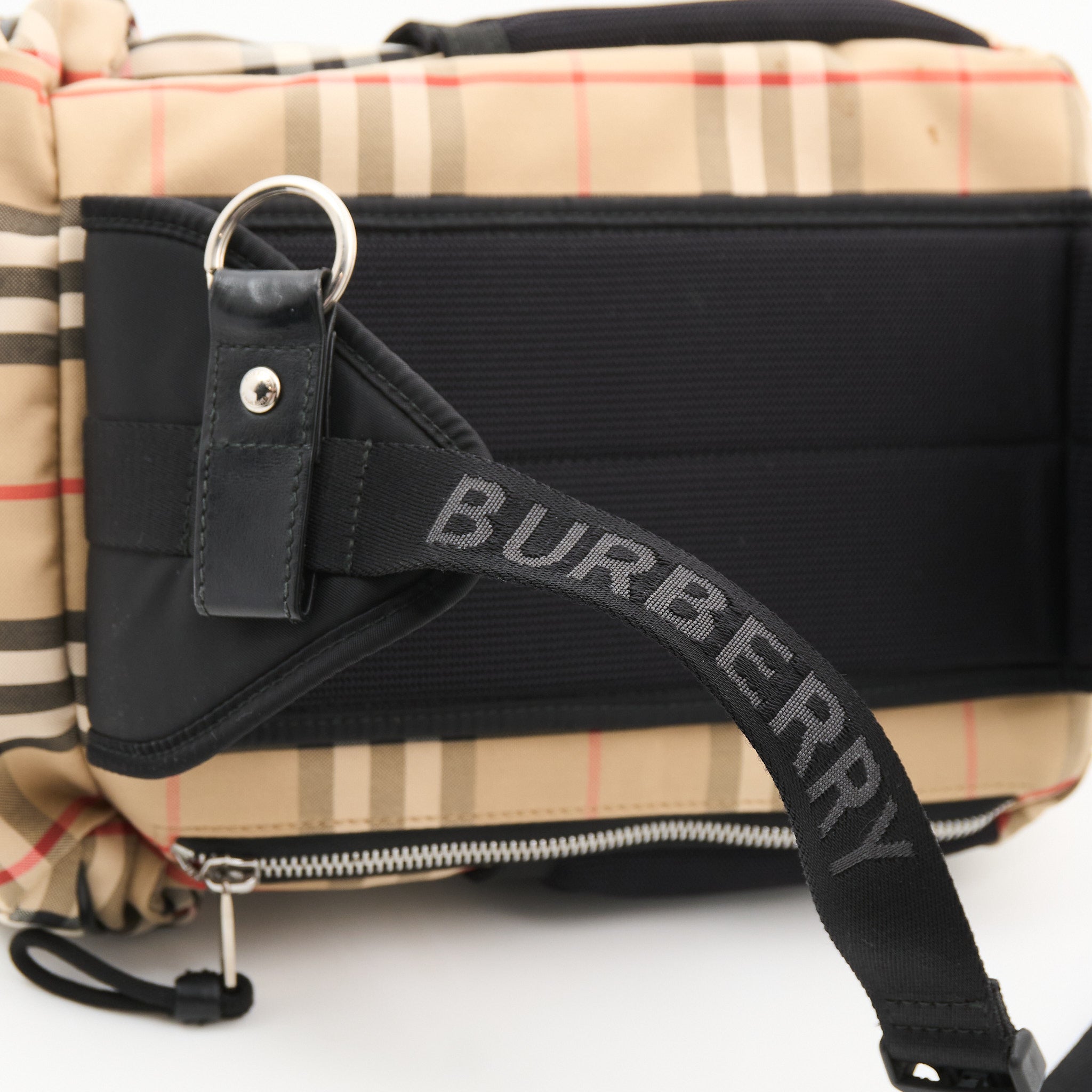 Burberry Leo Belt Pack