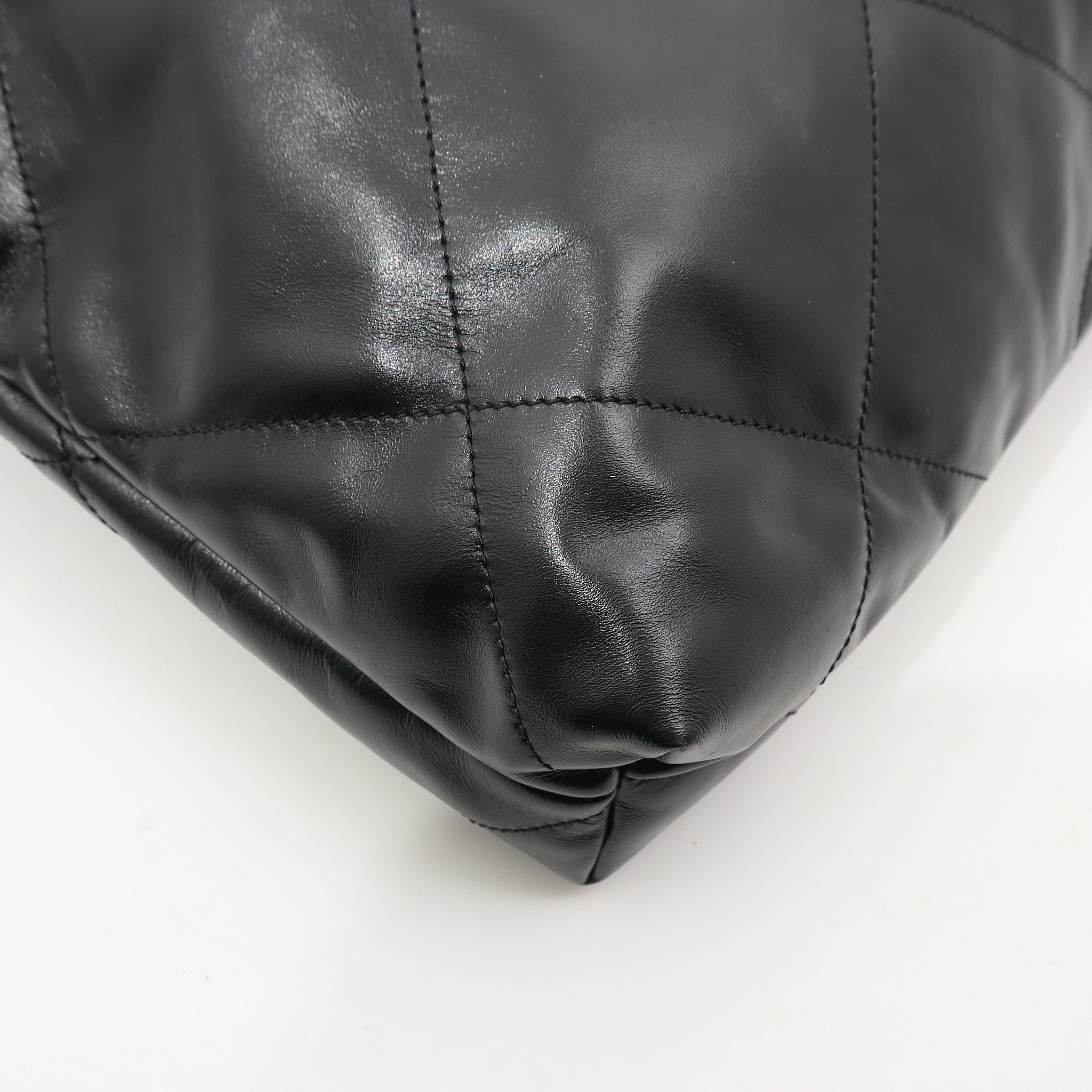 Chanel 22 Small Shiny Calfskin Black Bag