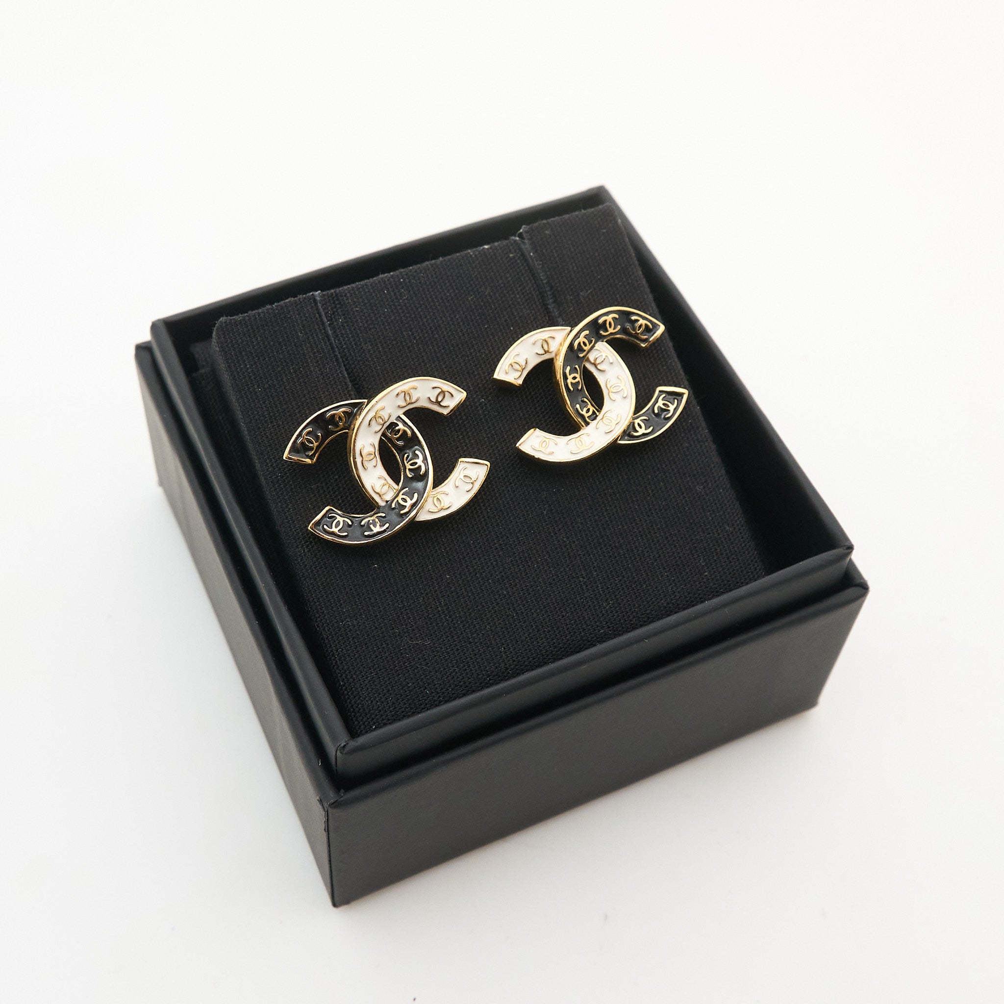 Chanel CC Black/White Enamel Earrings