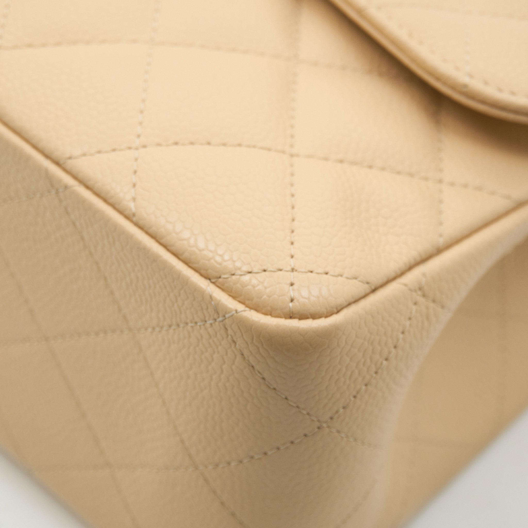 Chanel Jumbo Classic Double Flap Caviar Beige GHW