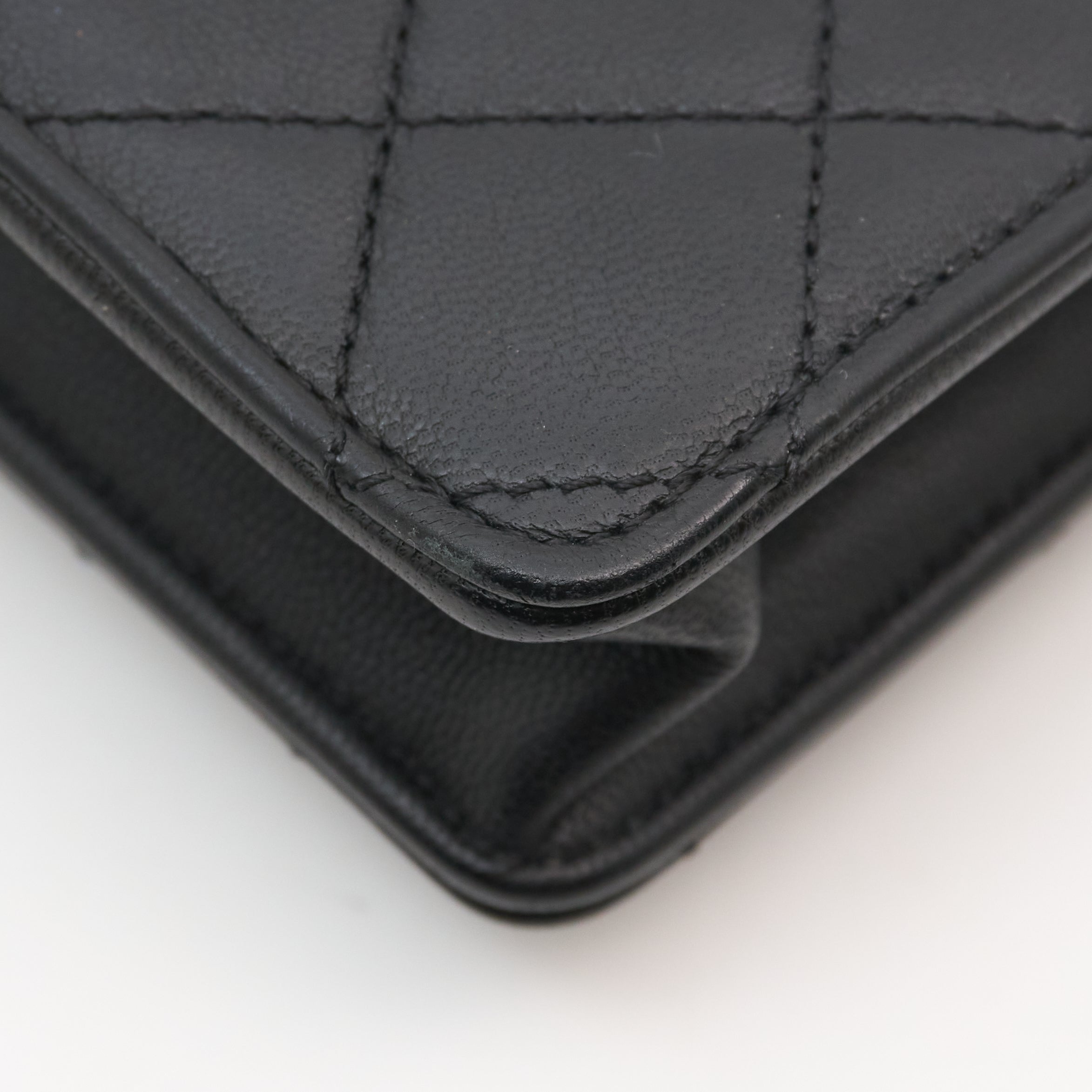 Chanel Pearls Quilted Flap Crossbody Bag