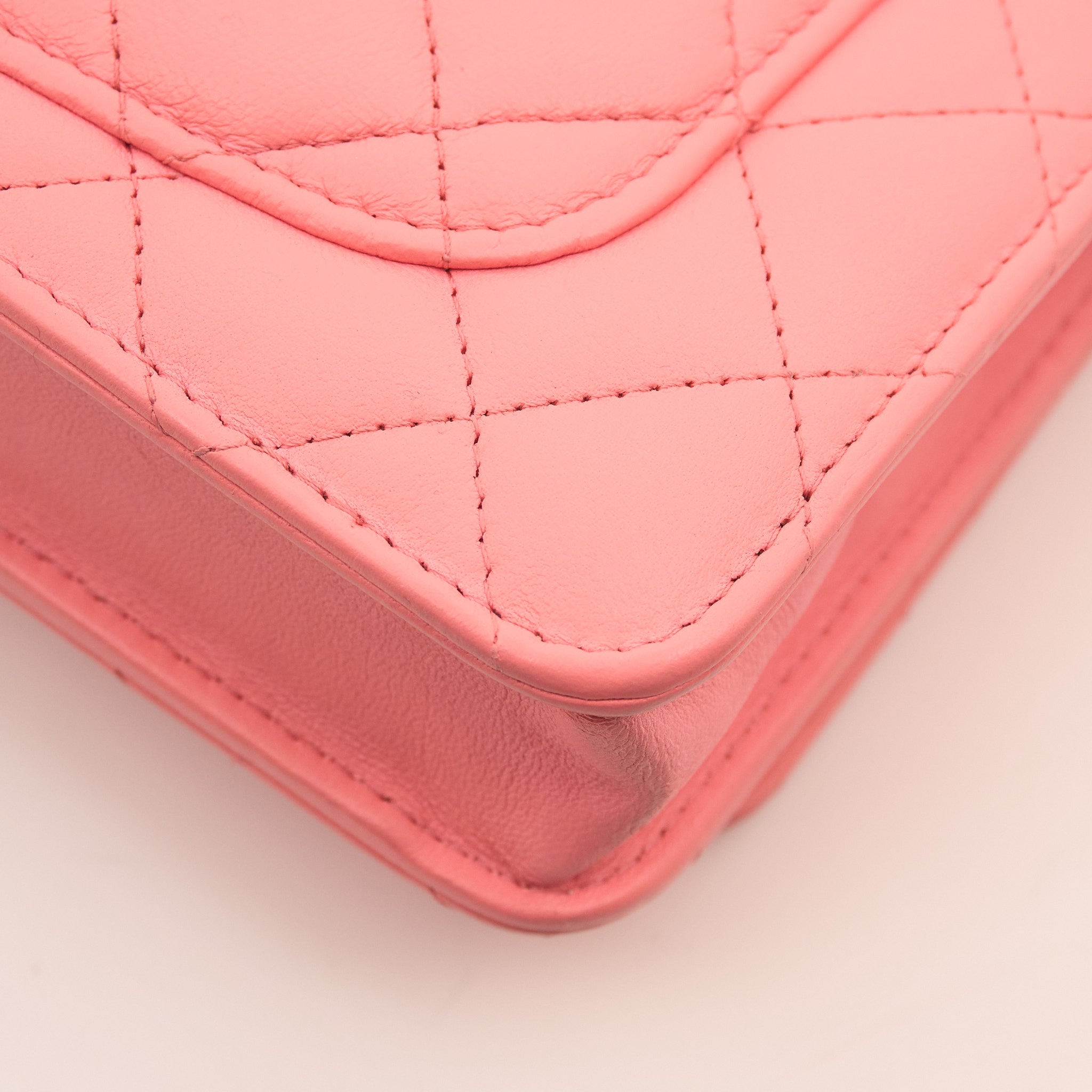Chanel Pink Pearl Crush Wallet On Chain GHW