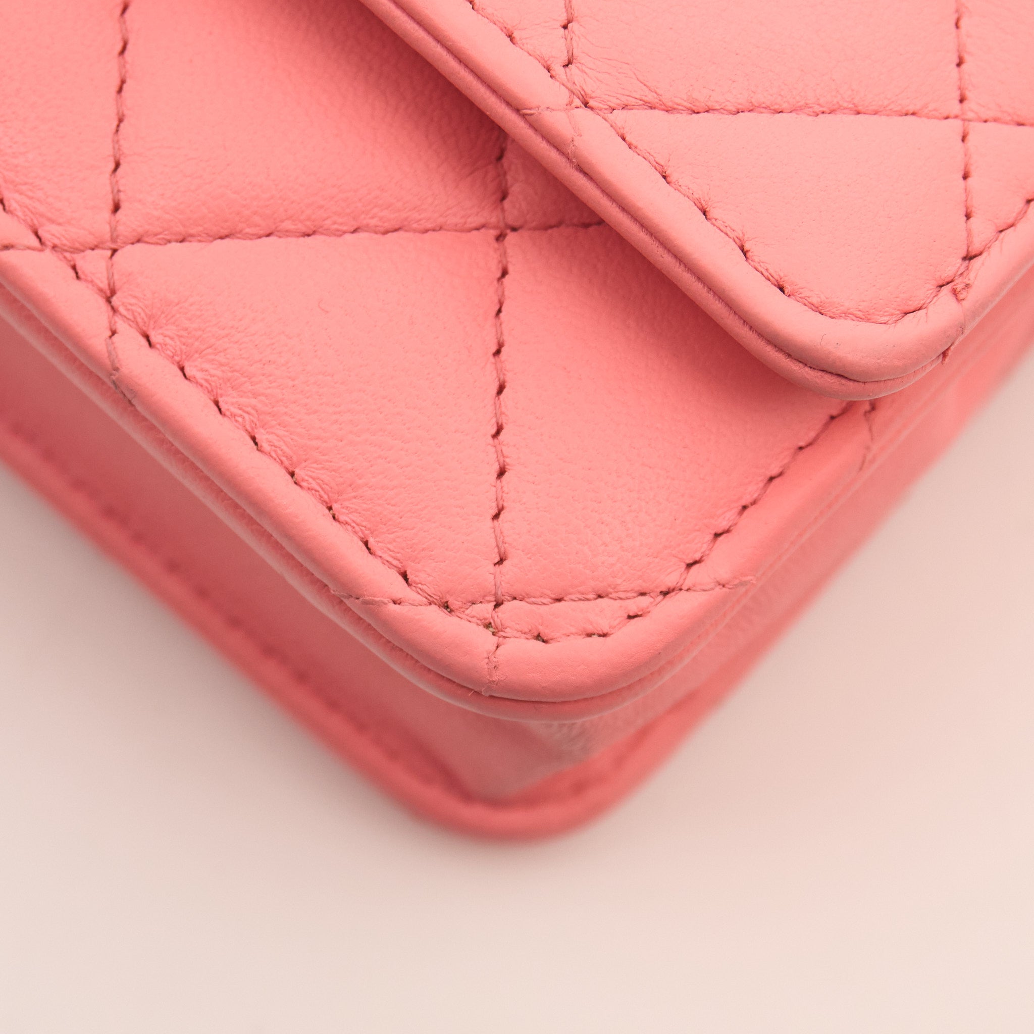 Chanel Pink Pearl Crush Wallet On Chain GHW
