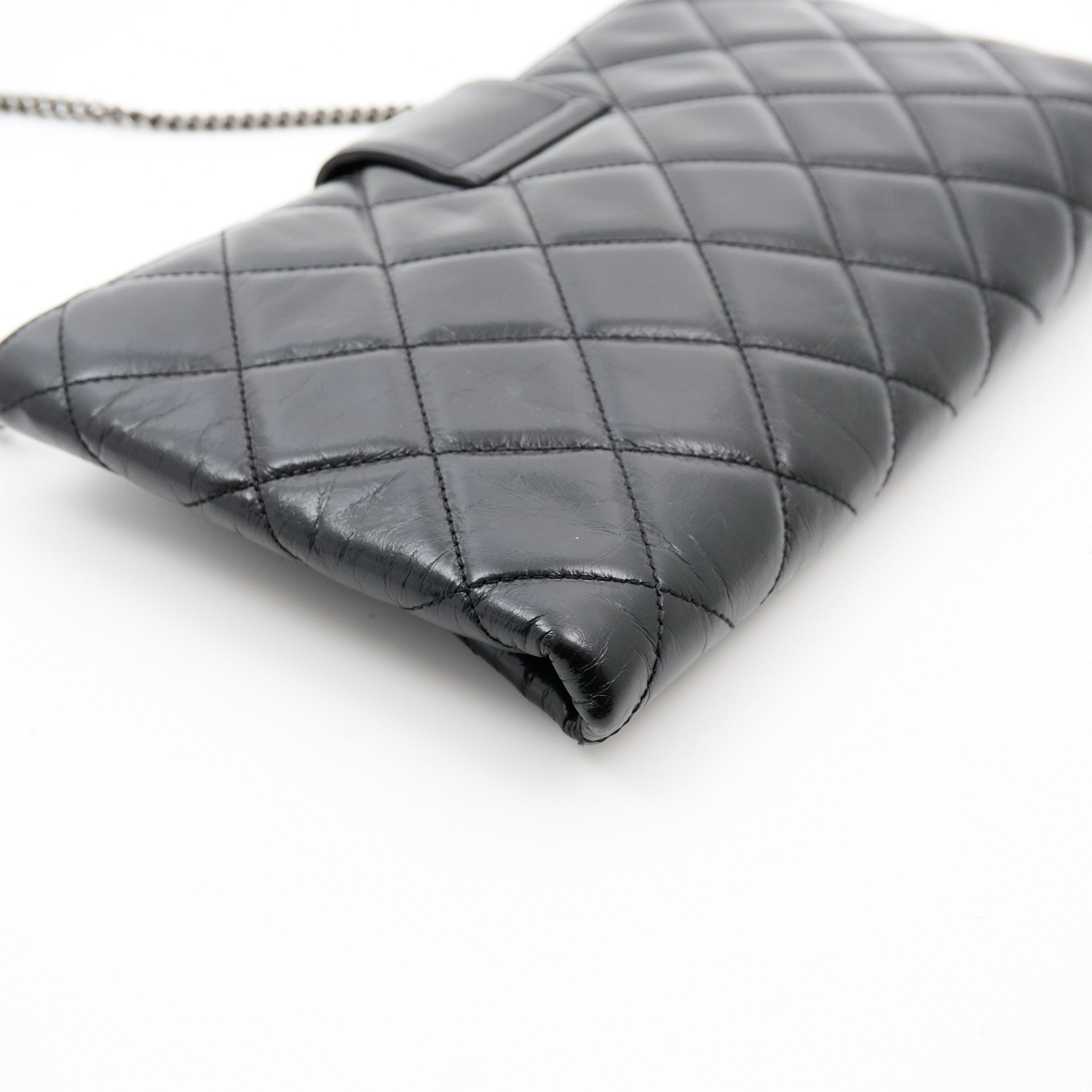 Chanel Black Aged Calfskin Quilted Zip Clutch With Chain