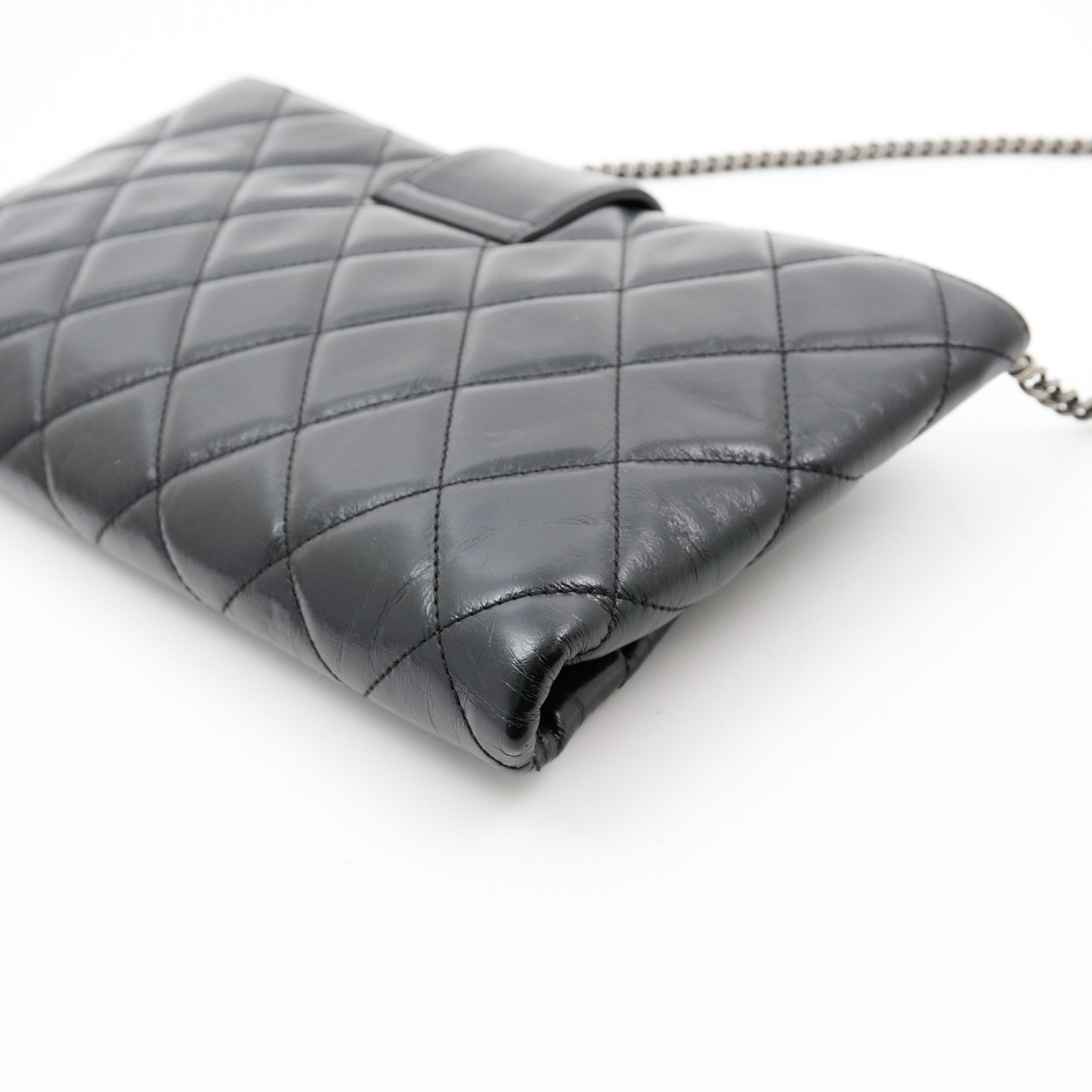 Chanel Black Aged Calfskin Quilted Zip Clutch With Chain