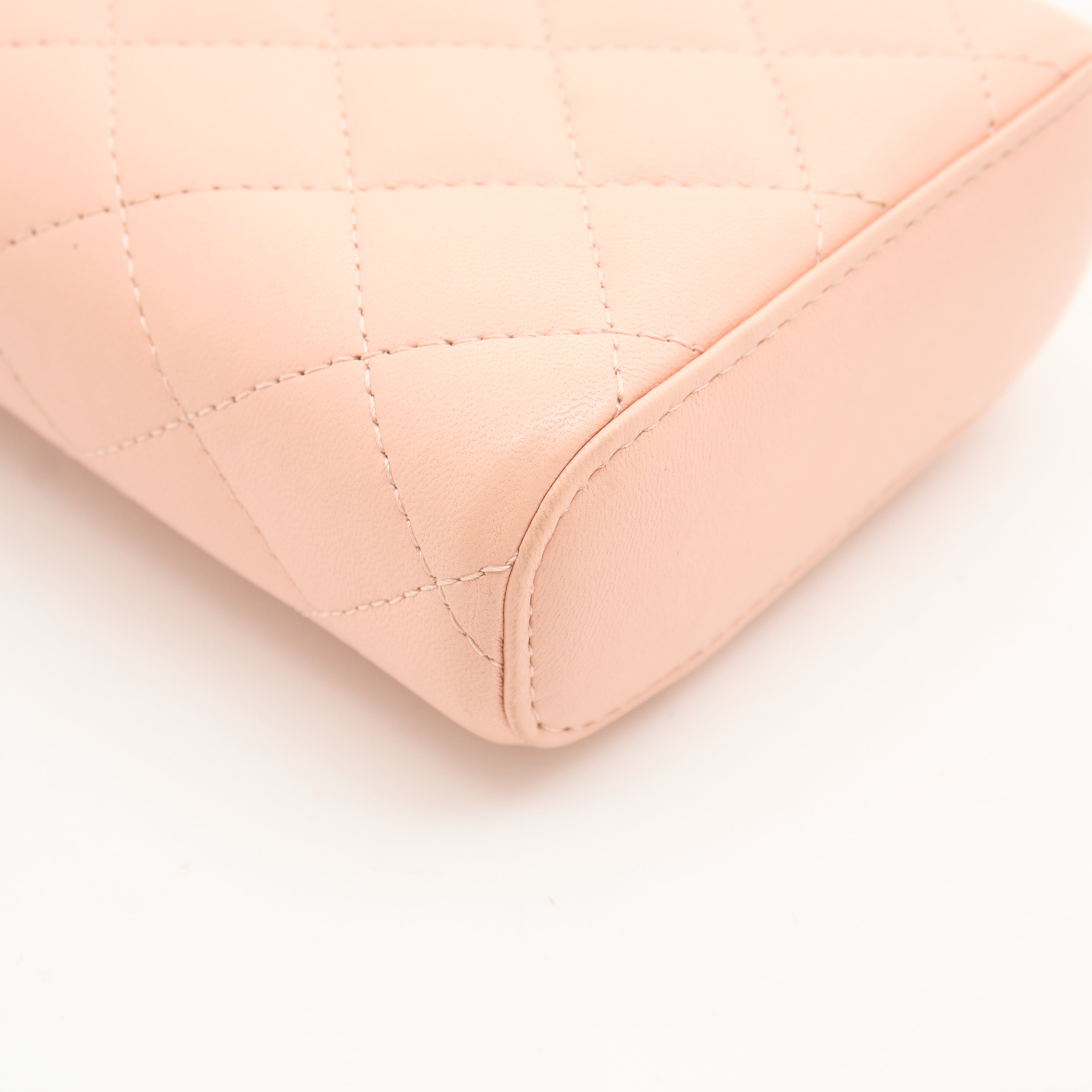 Chanel Vertical Vanity Case Pink Lambskin LGHW