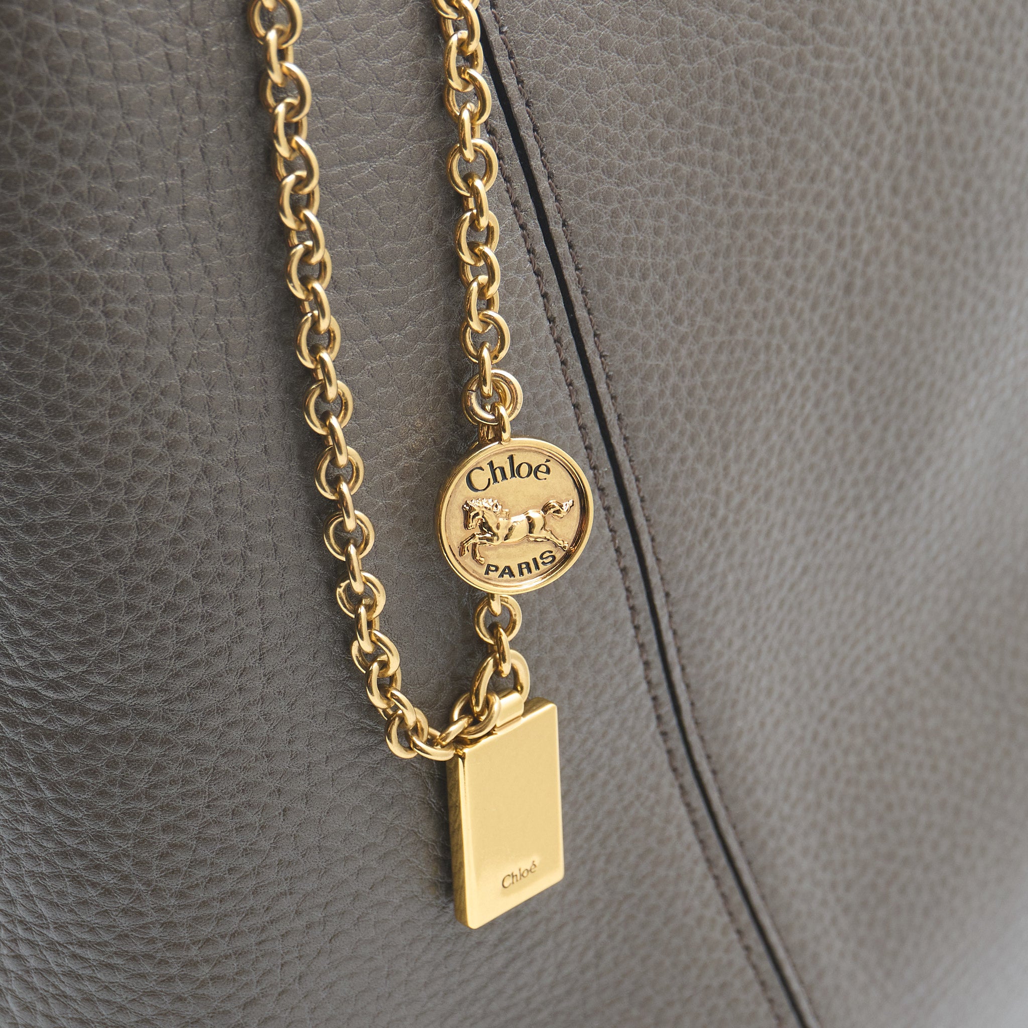 Chloe Spin Tote Bag In Taupe Grey Leather