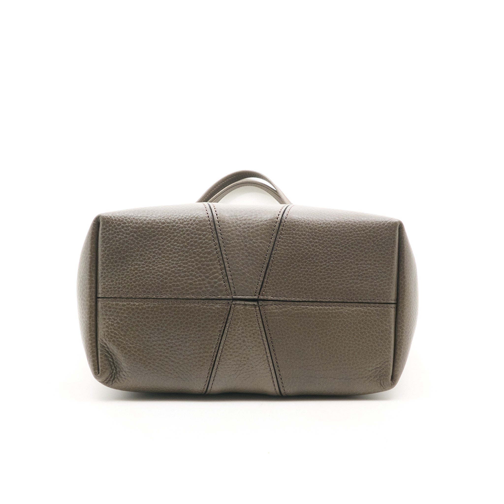 Chloe Spin Tote Bag In Taupe Grey Leather