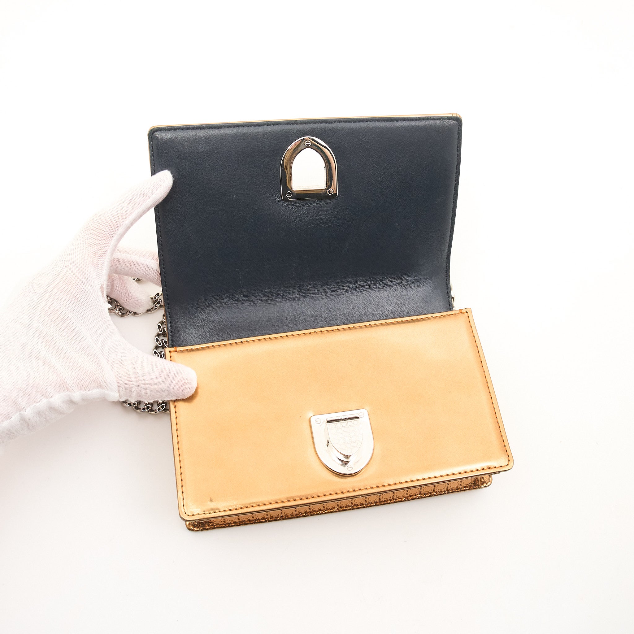 Christian Dior Diorama Wallet On Chain Bronze