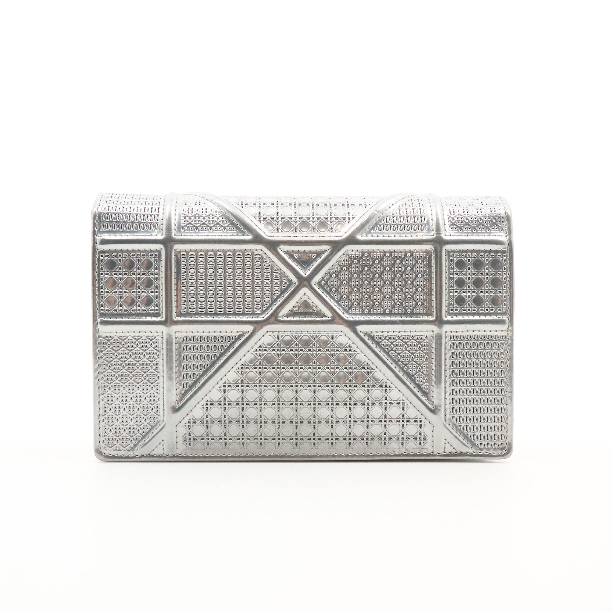 Christian Dior Diorama Wallet On Chain Silver