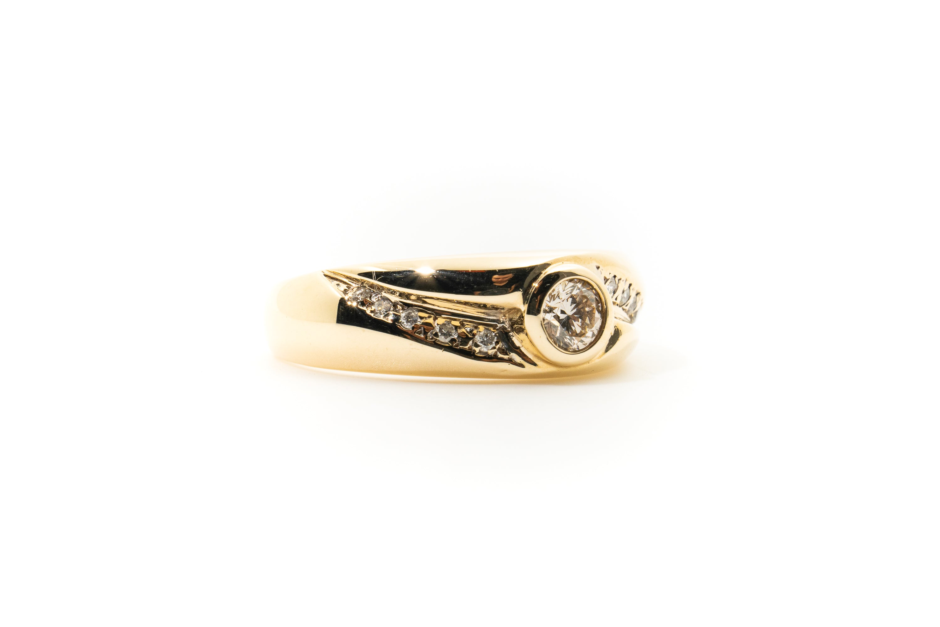 Custom 9ct Gold 20 Point diamond Ring