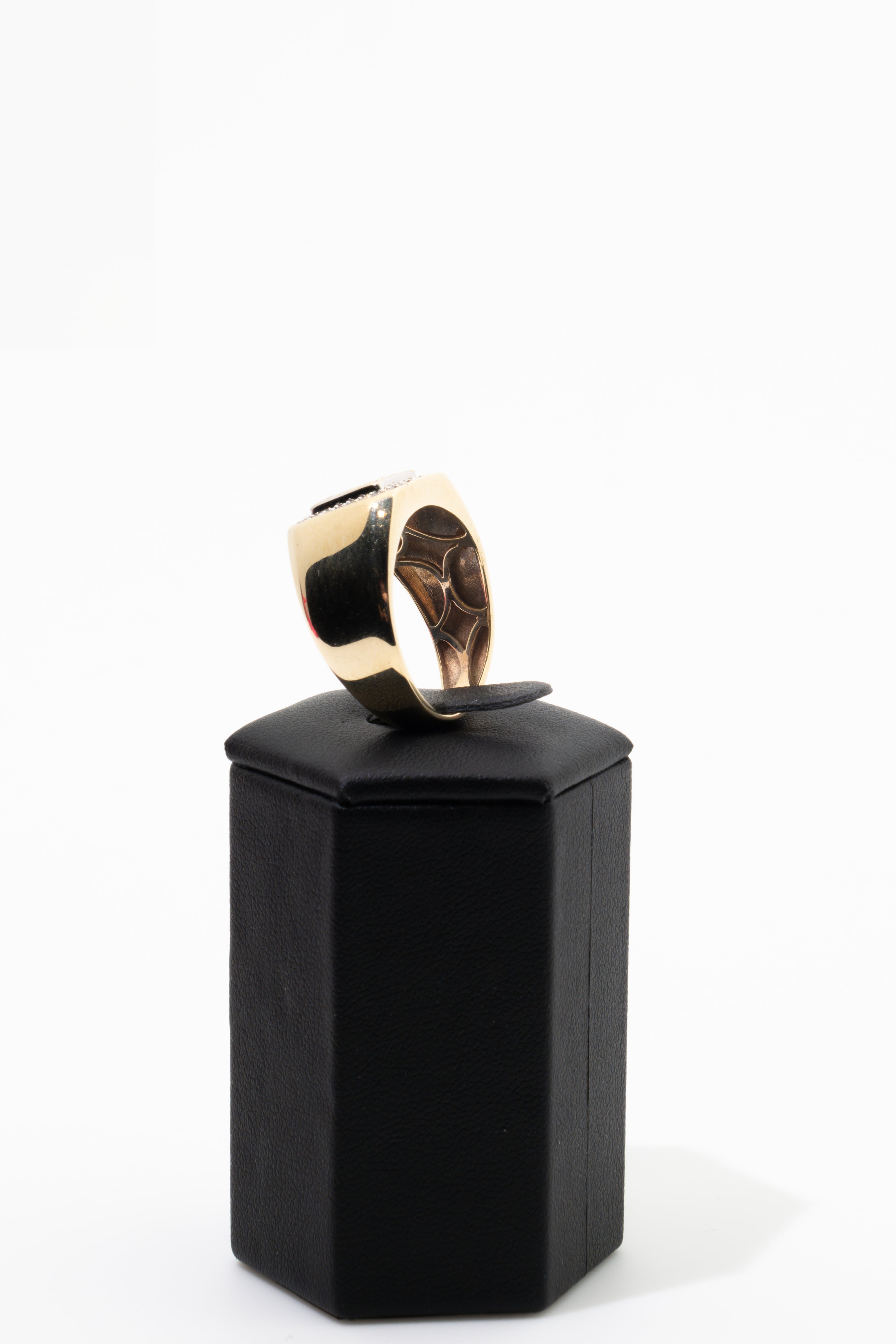 Custom 9ct