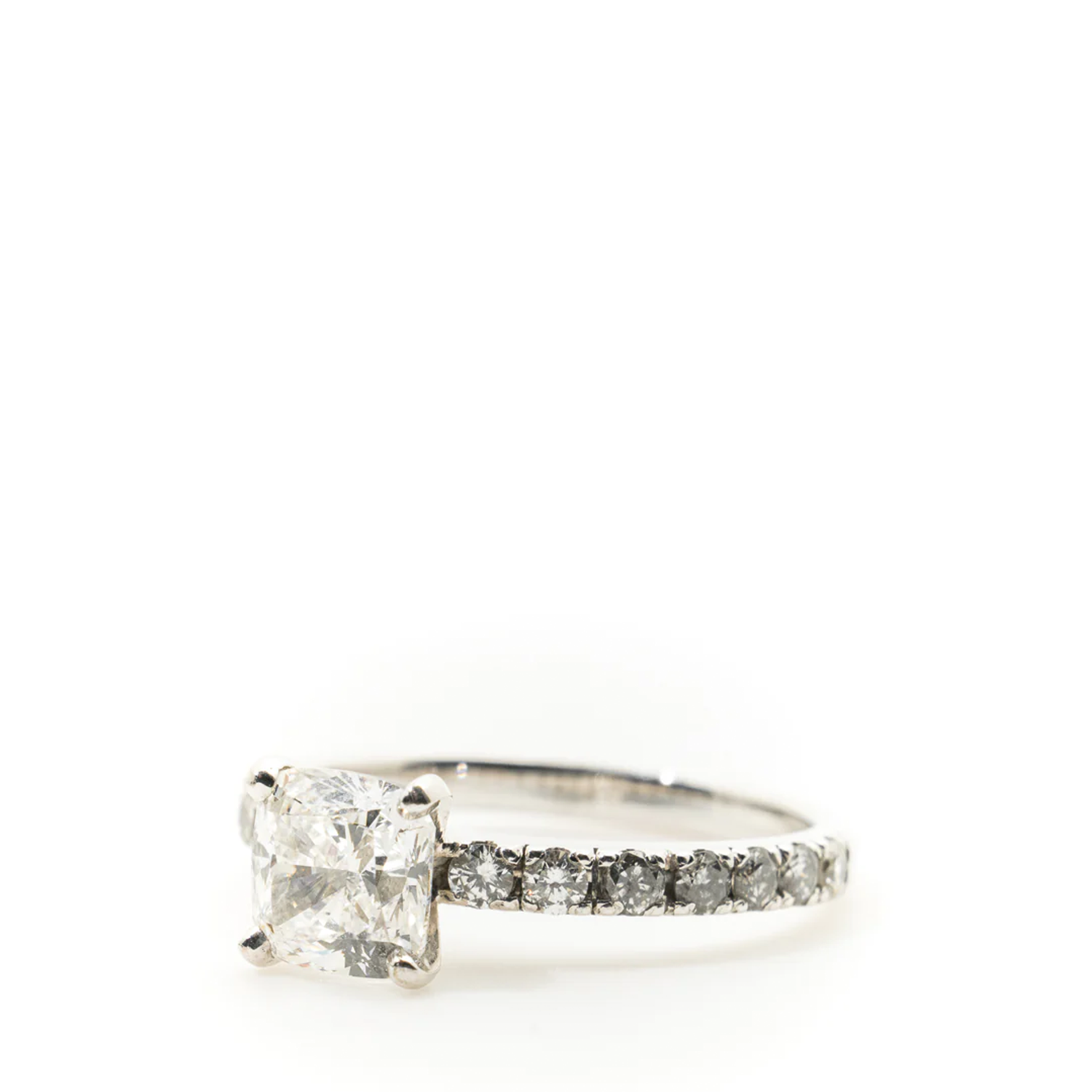 Custom 18ct White Gold Diamond Ring