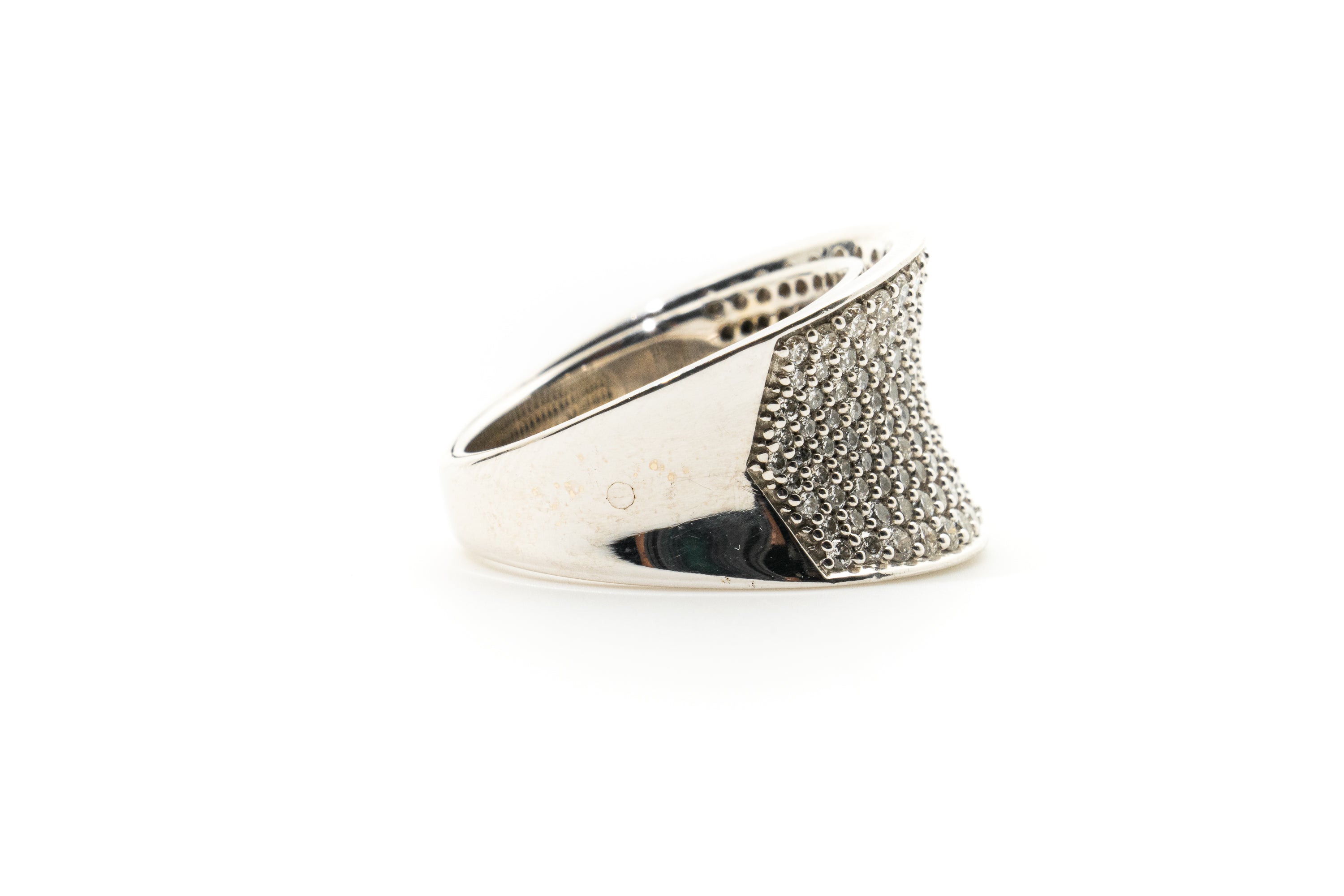 Custom 18ct White Gold Diamond Pave Set Ring