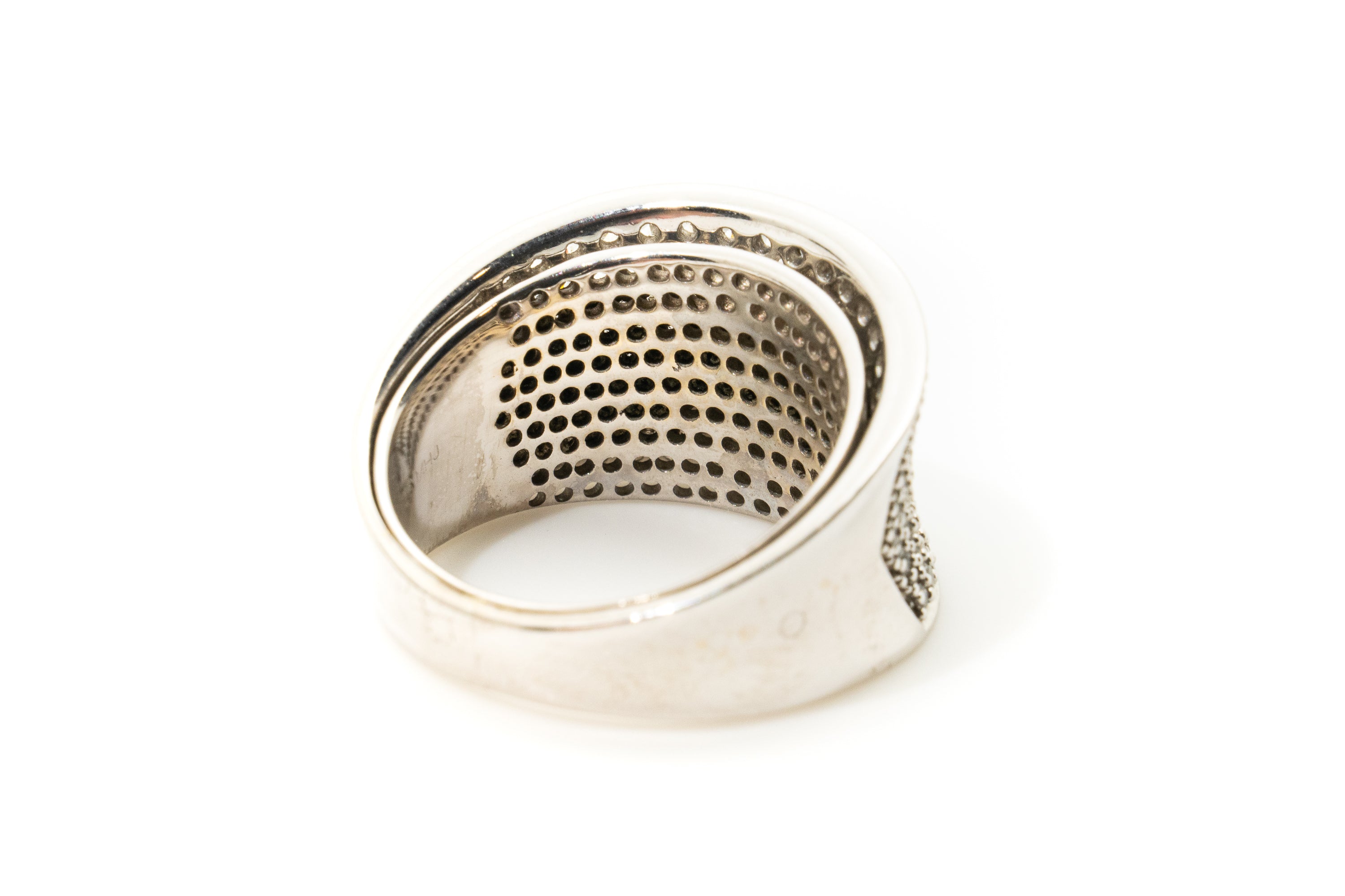 Custom 18ct White Gold Diamond Pave Set Ring