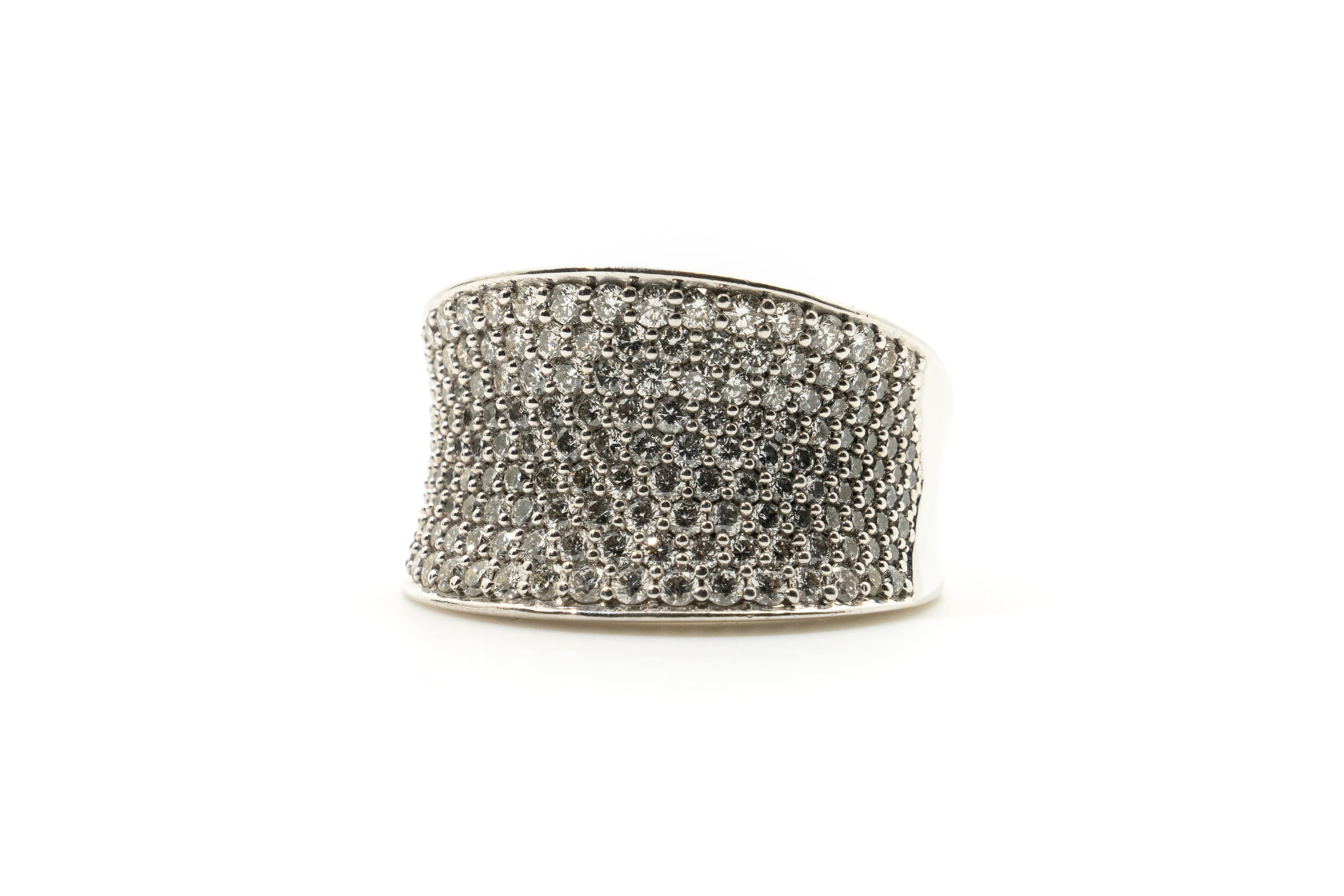 Custom 18ct White Gold Diamond Pave Set Ring