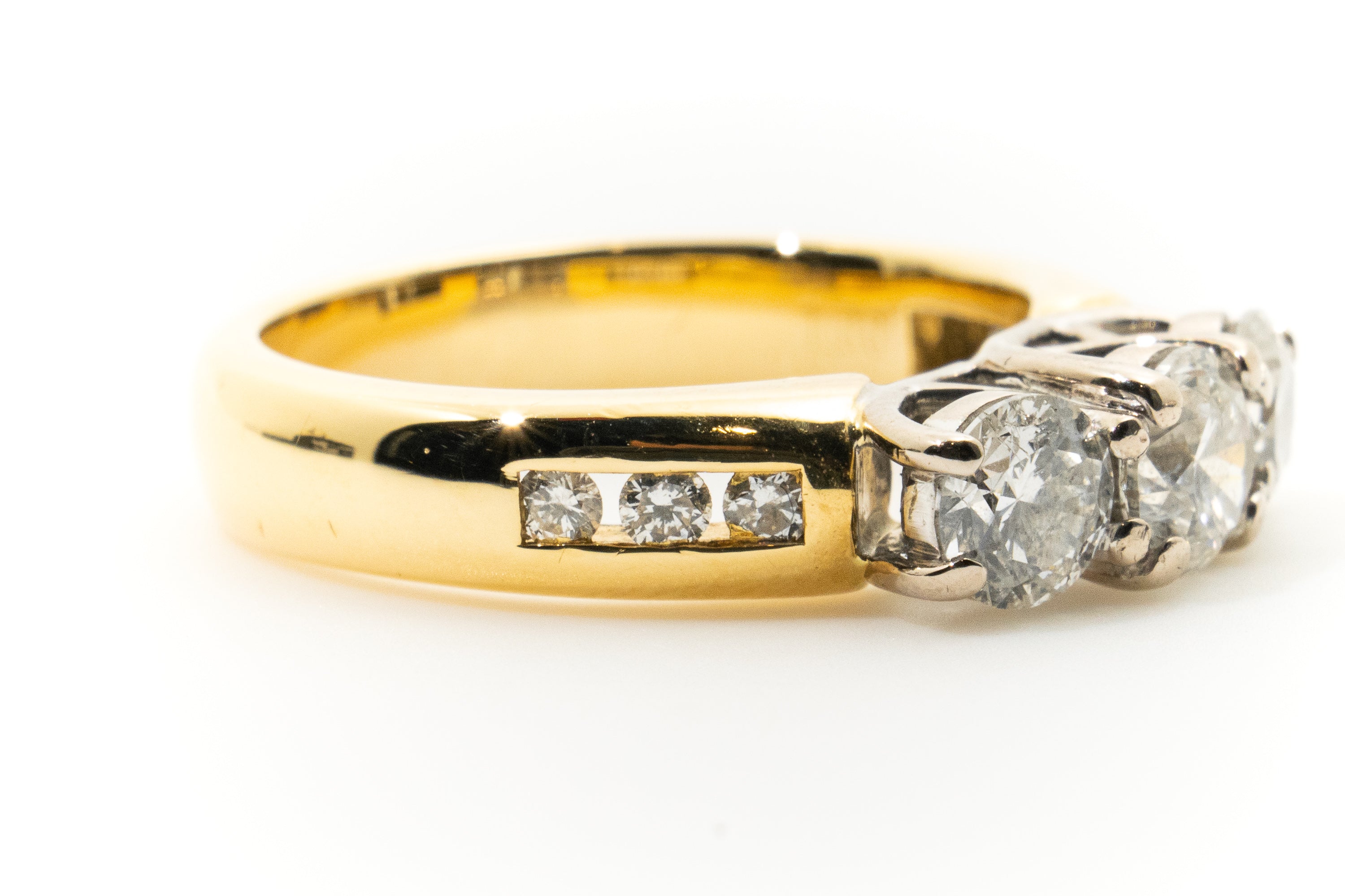 Custom 18ct Yellow Gold Diamond Ring