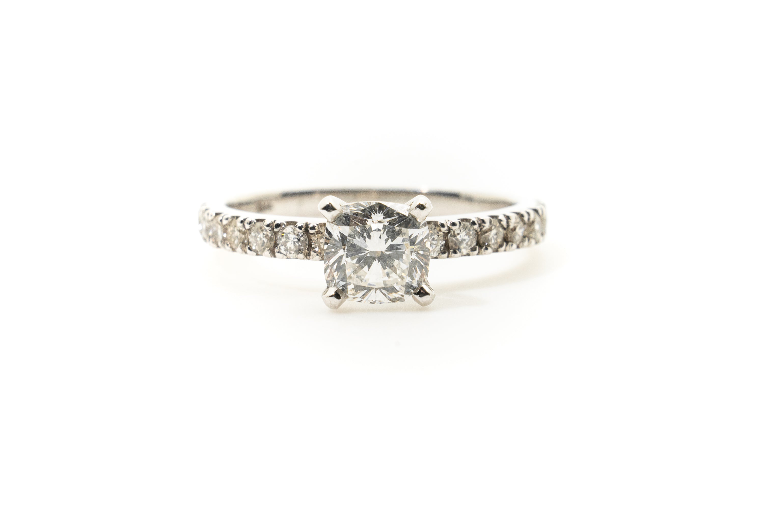 Custom 18ct White Gold Diamond Ring