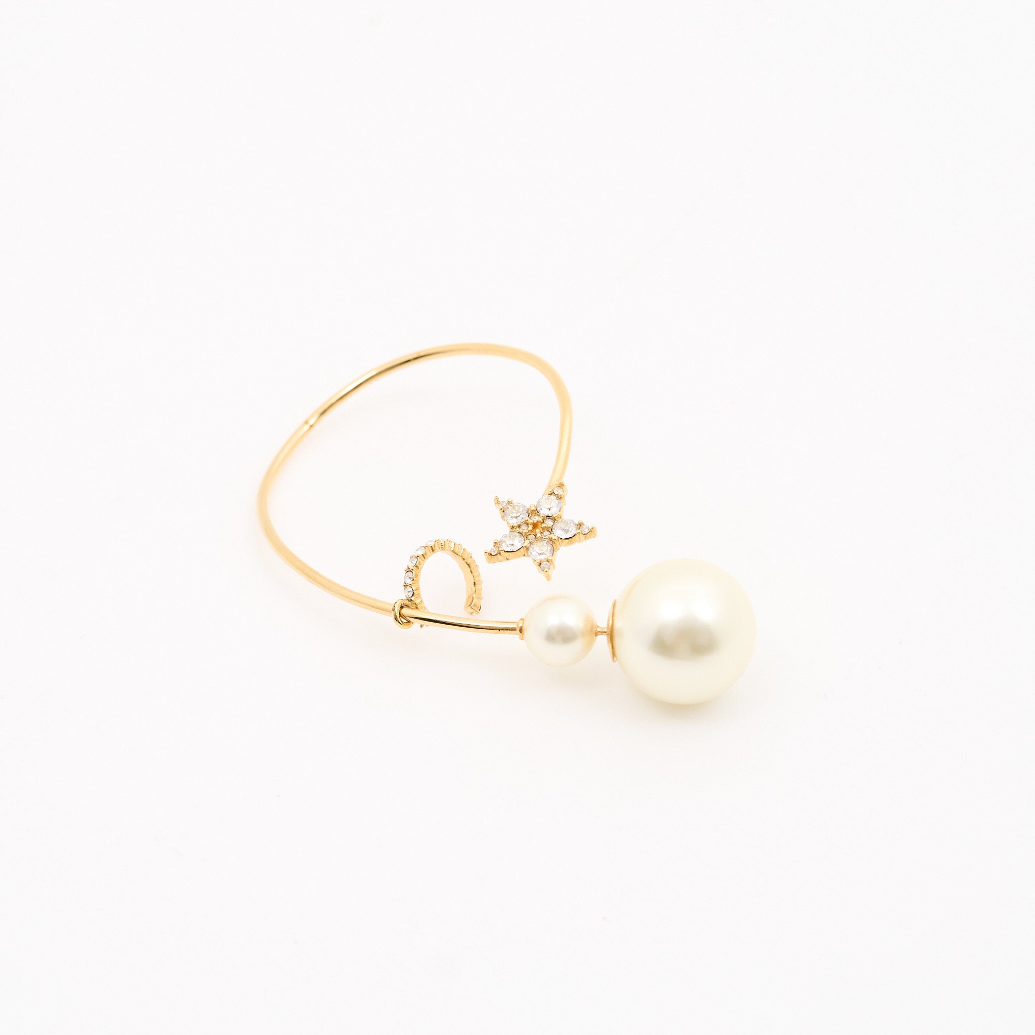 Christian Dior Pearl Star Cuff Earring