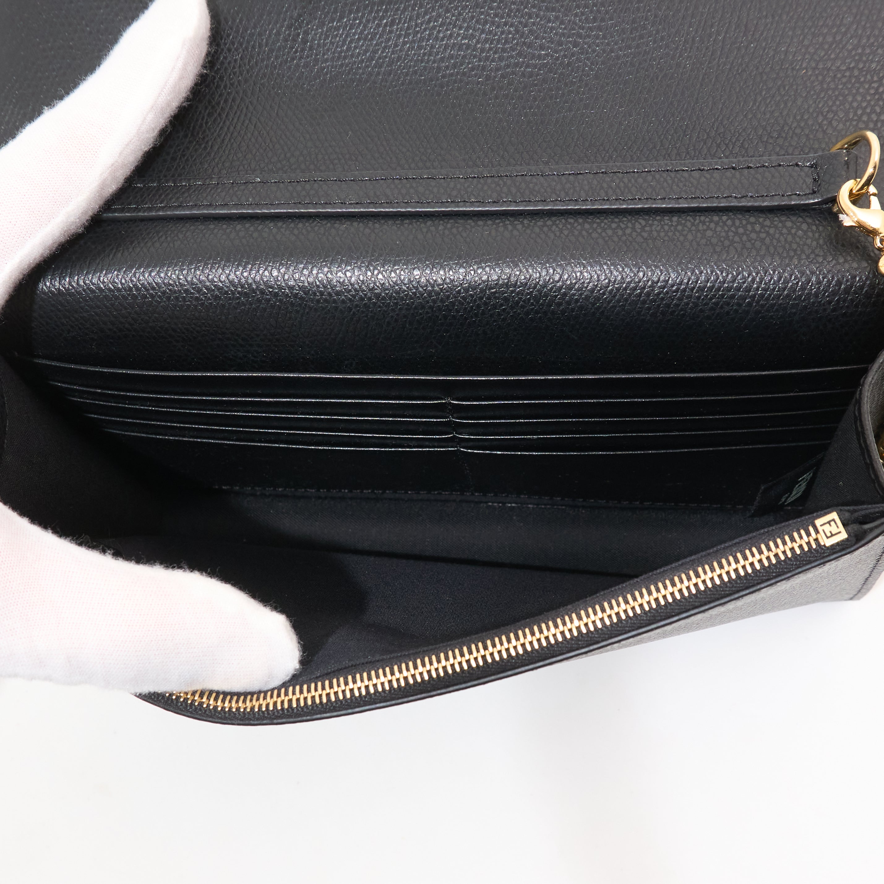 Fendi FF Wallet On Chain Bag