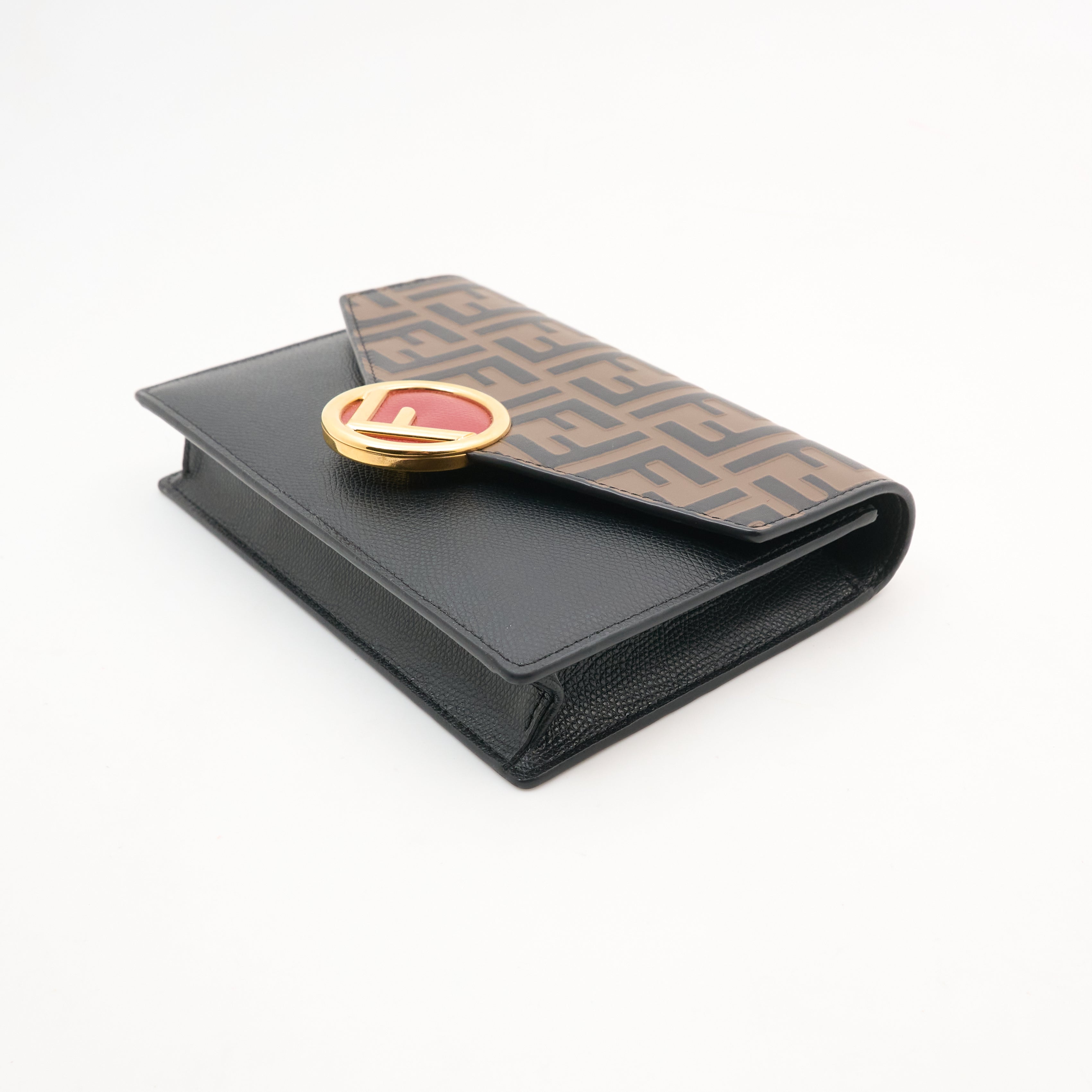 Fendi FF Wallet On Chain Bag