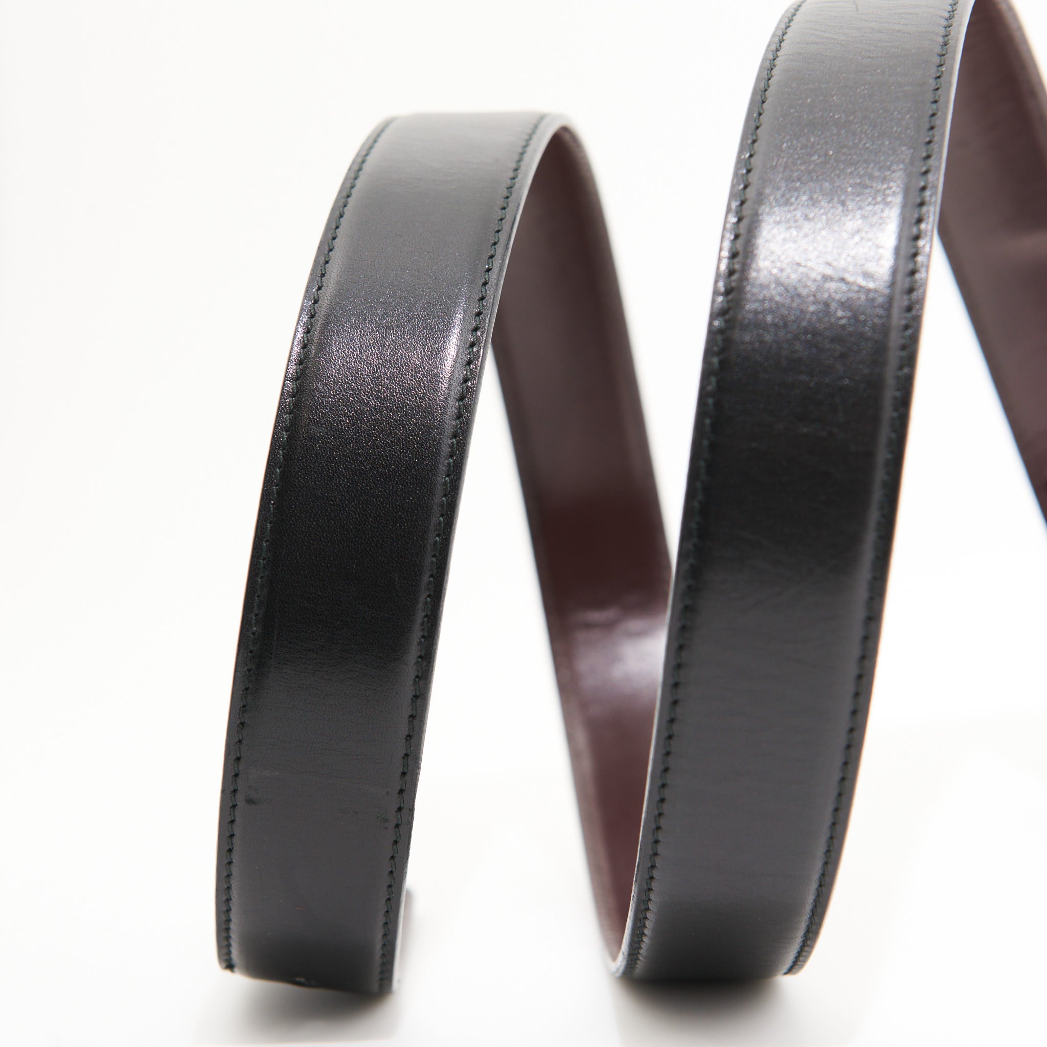 Gucci G Black Leather Belt