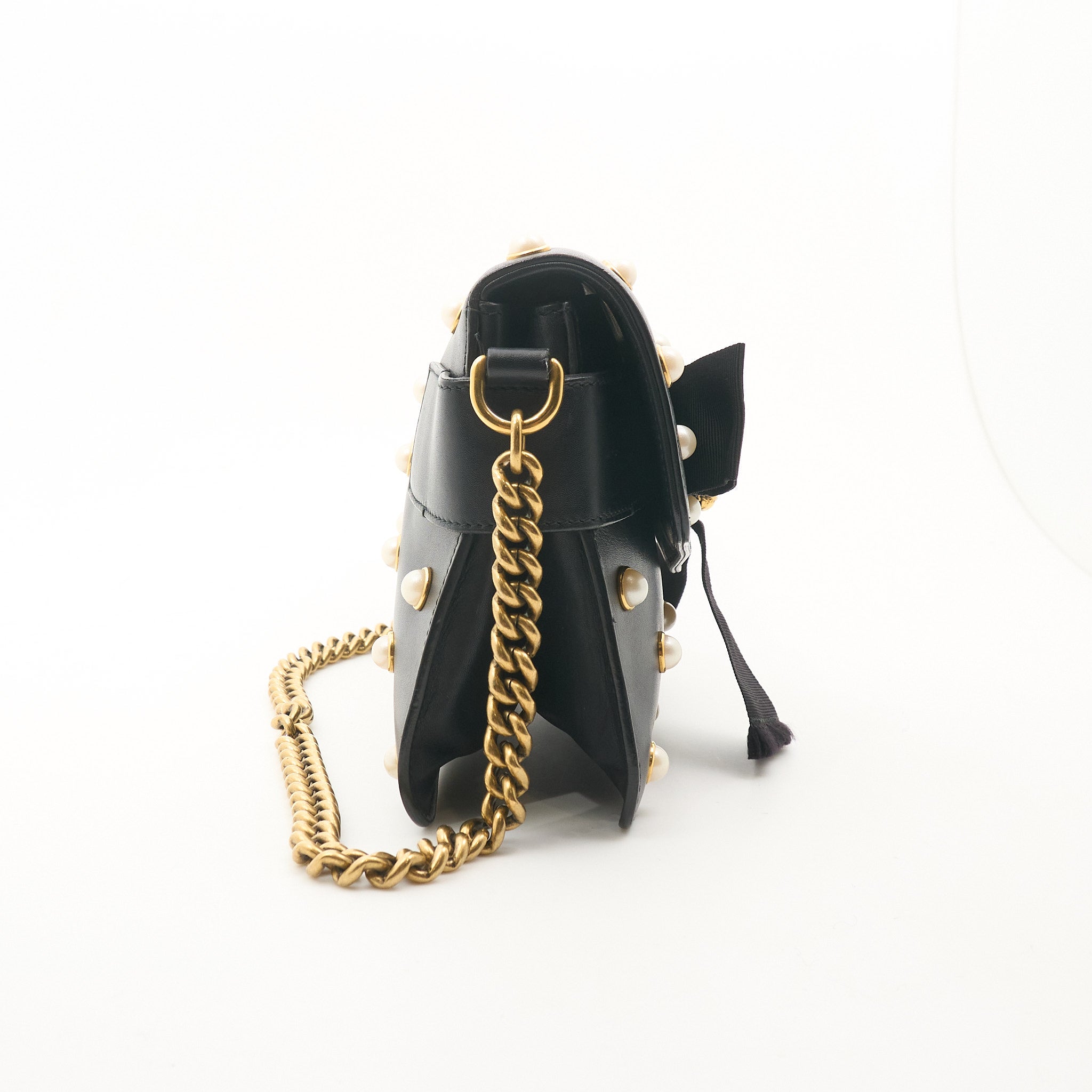 Gucci Broadway Feline Pearl Shoulder Bag