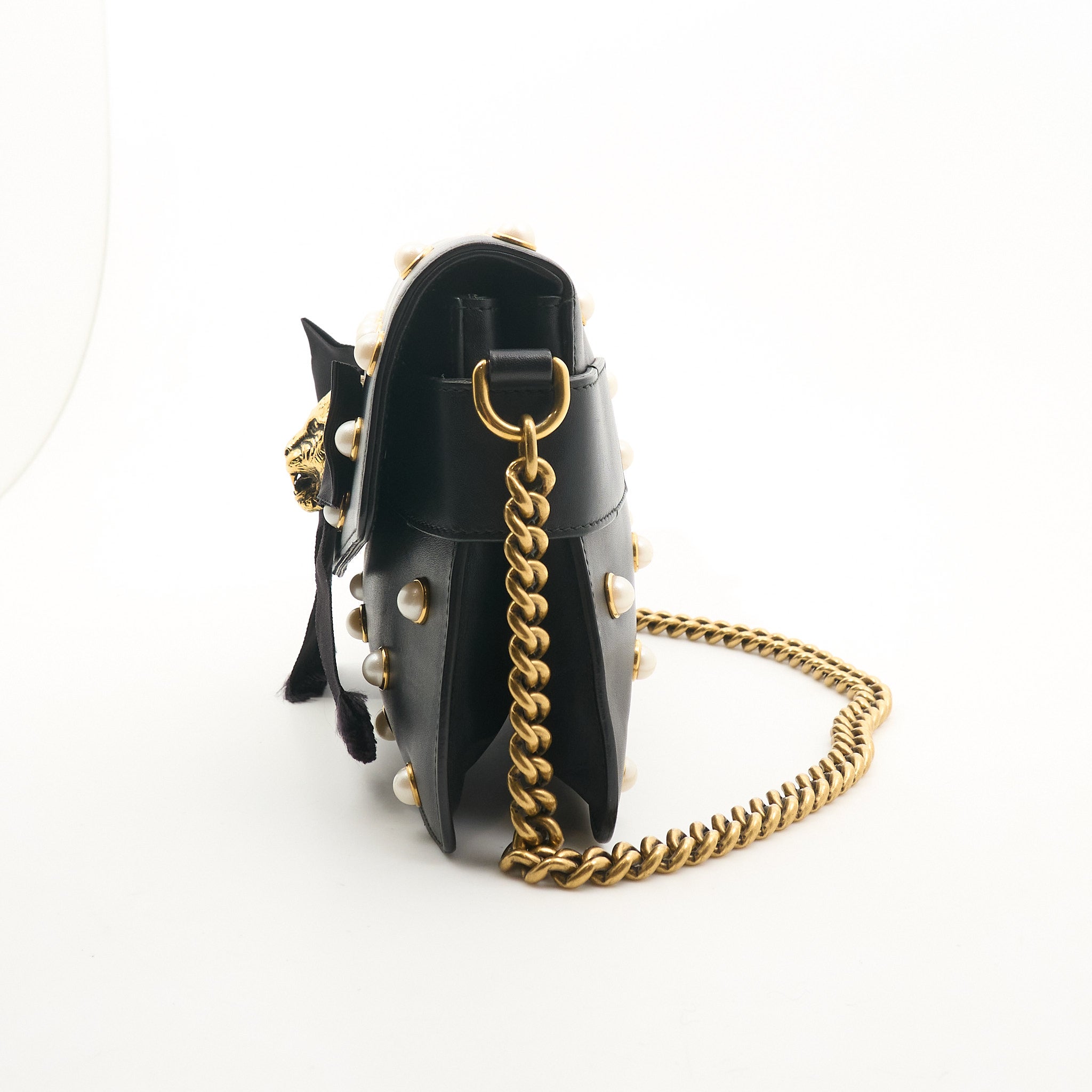 Gucci Broadway Feline Pearl Shoulder Bag
