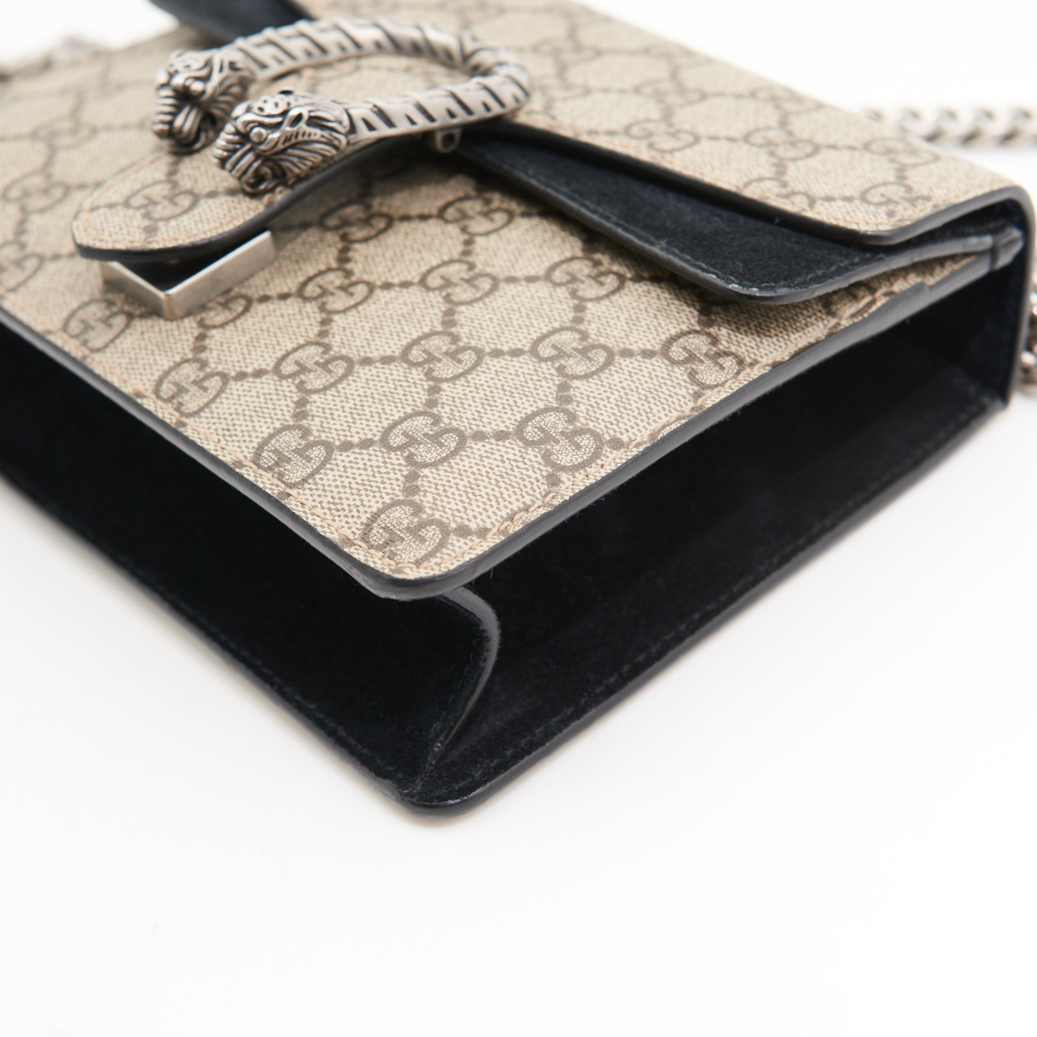 Gucci Dionysus GG Supreme Small Bag