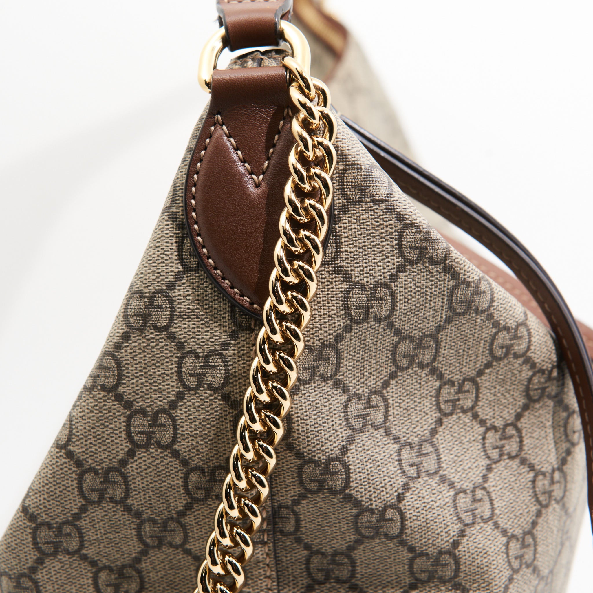 Gucci Canvas Large GG Supreme in Brown Monogram