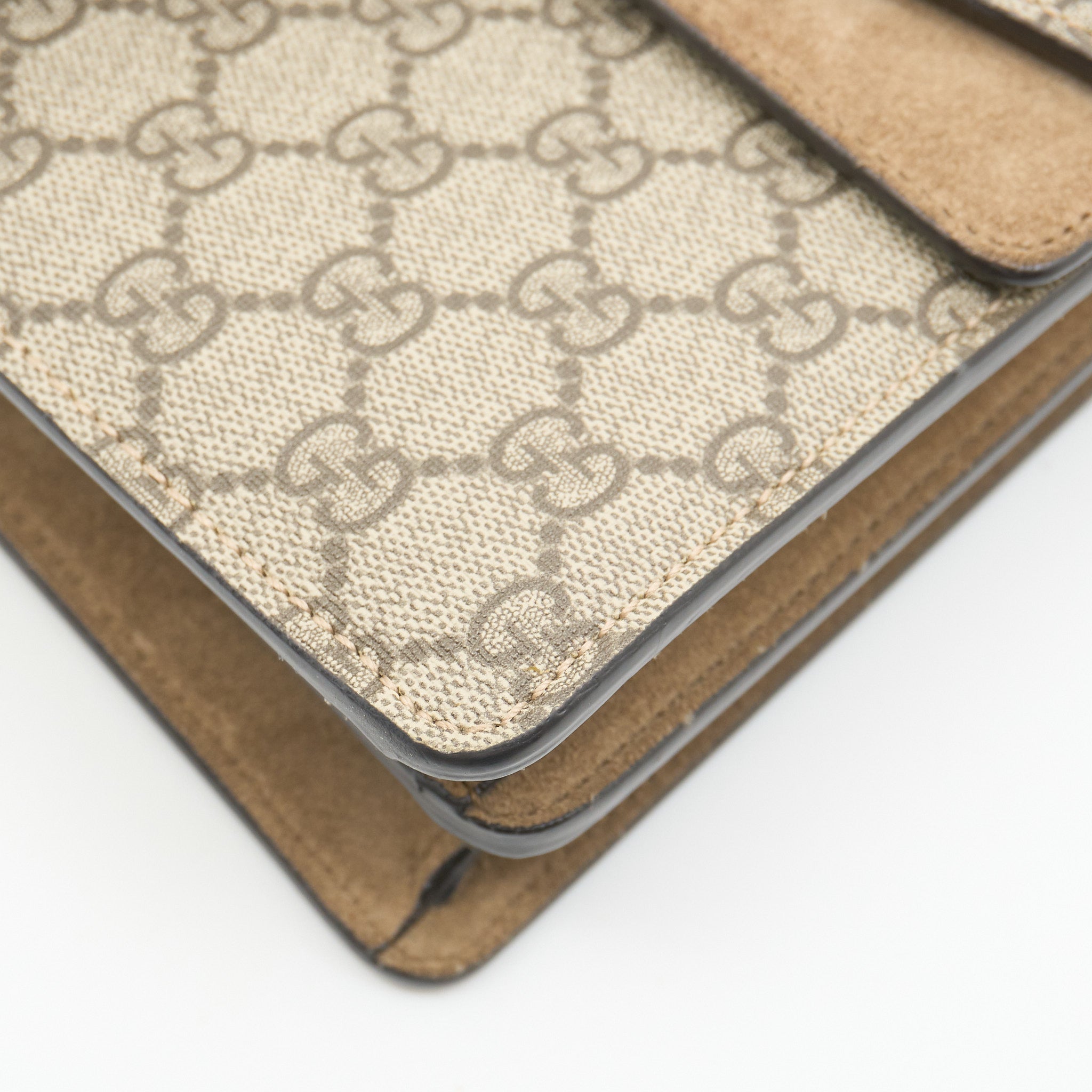 Gucci Dionysus Medium Shoulder Bag