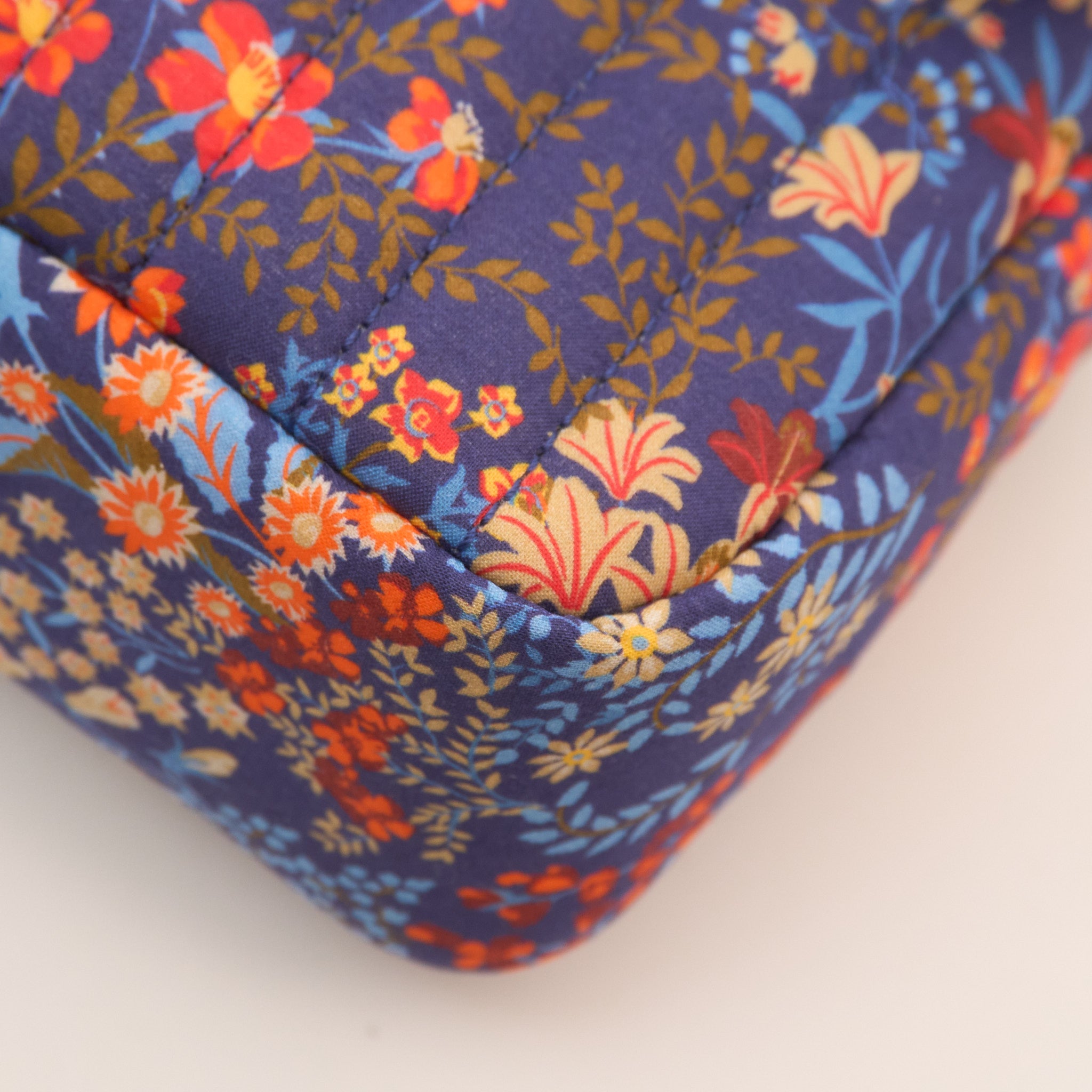 Gucci GG Marmont Small Floral Shoulder Flap Bag