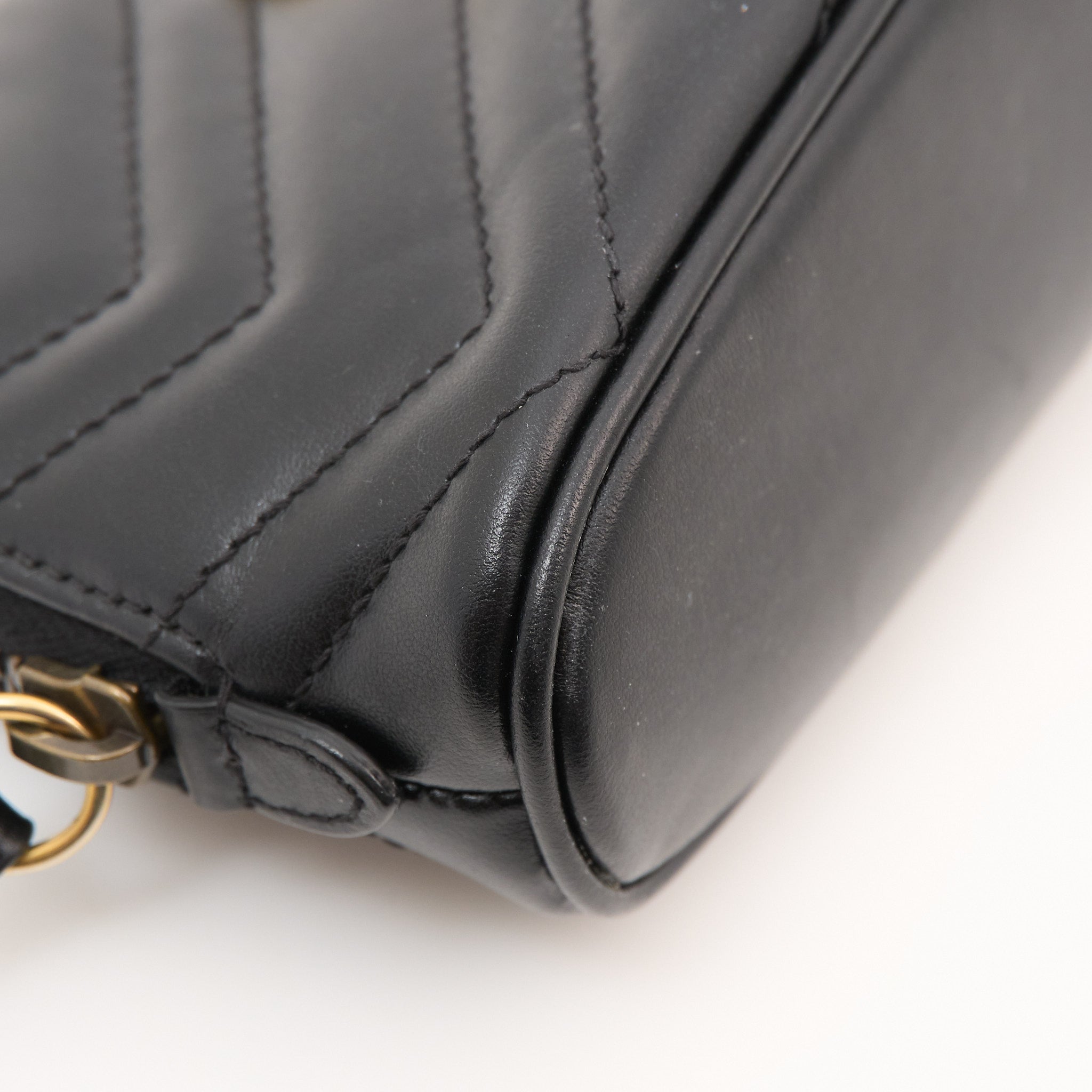 Gucci GG Marmont Black Matelasse Make-Up Case