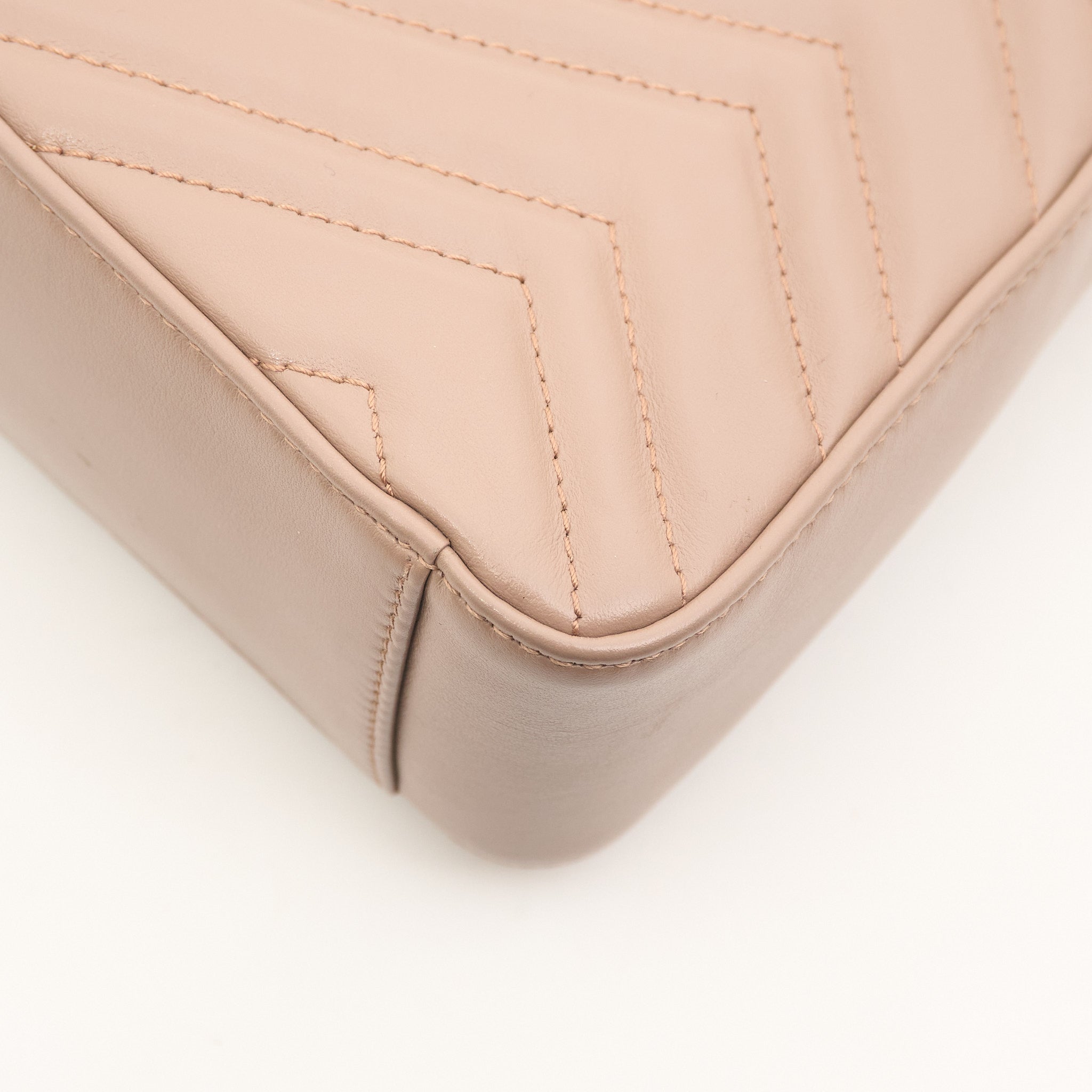 Gucci GG Marmont Small Top Handle Bag in Nude