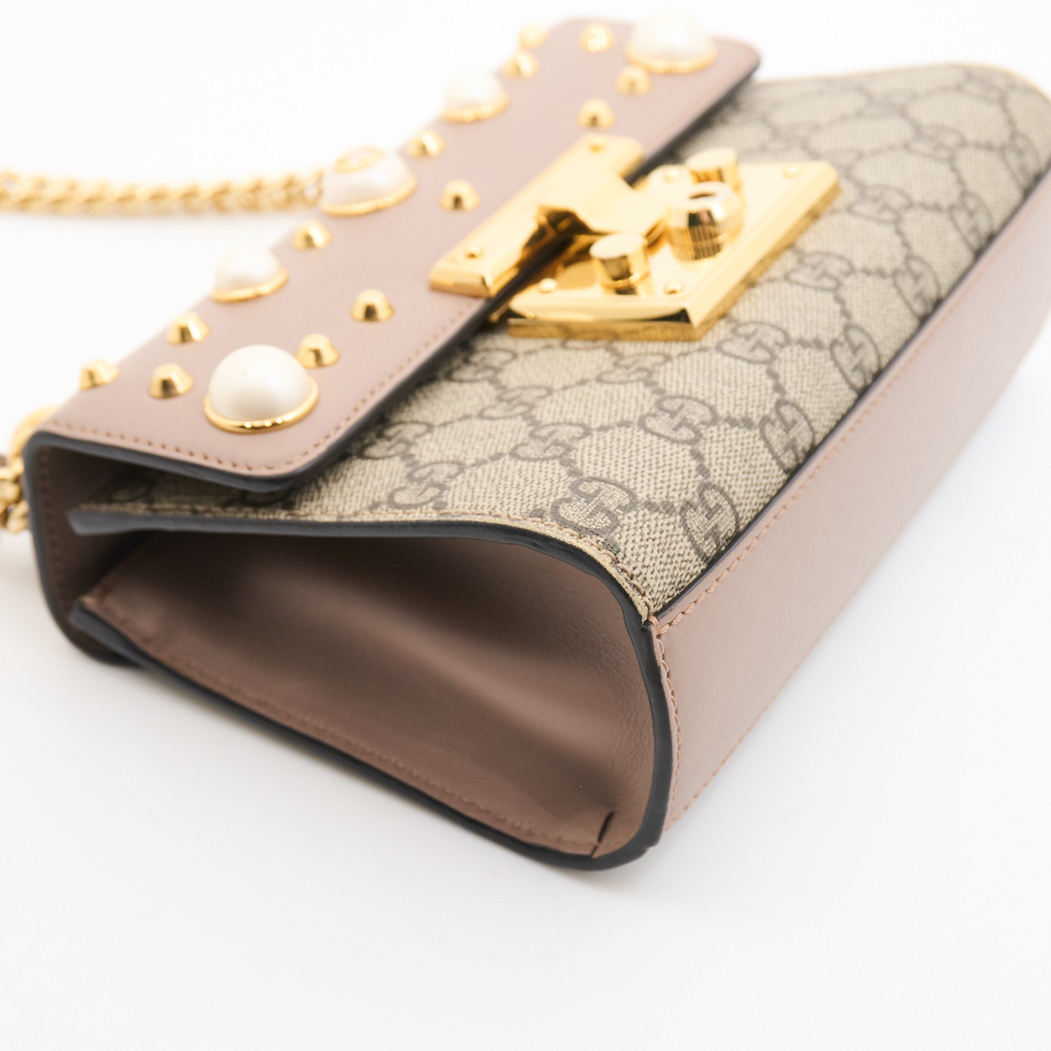 Gucci GG Supreme Pearl Small Padlock Bag