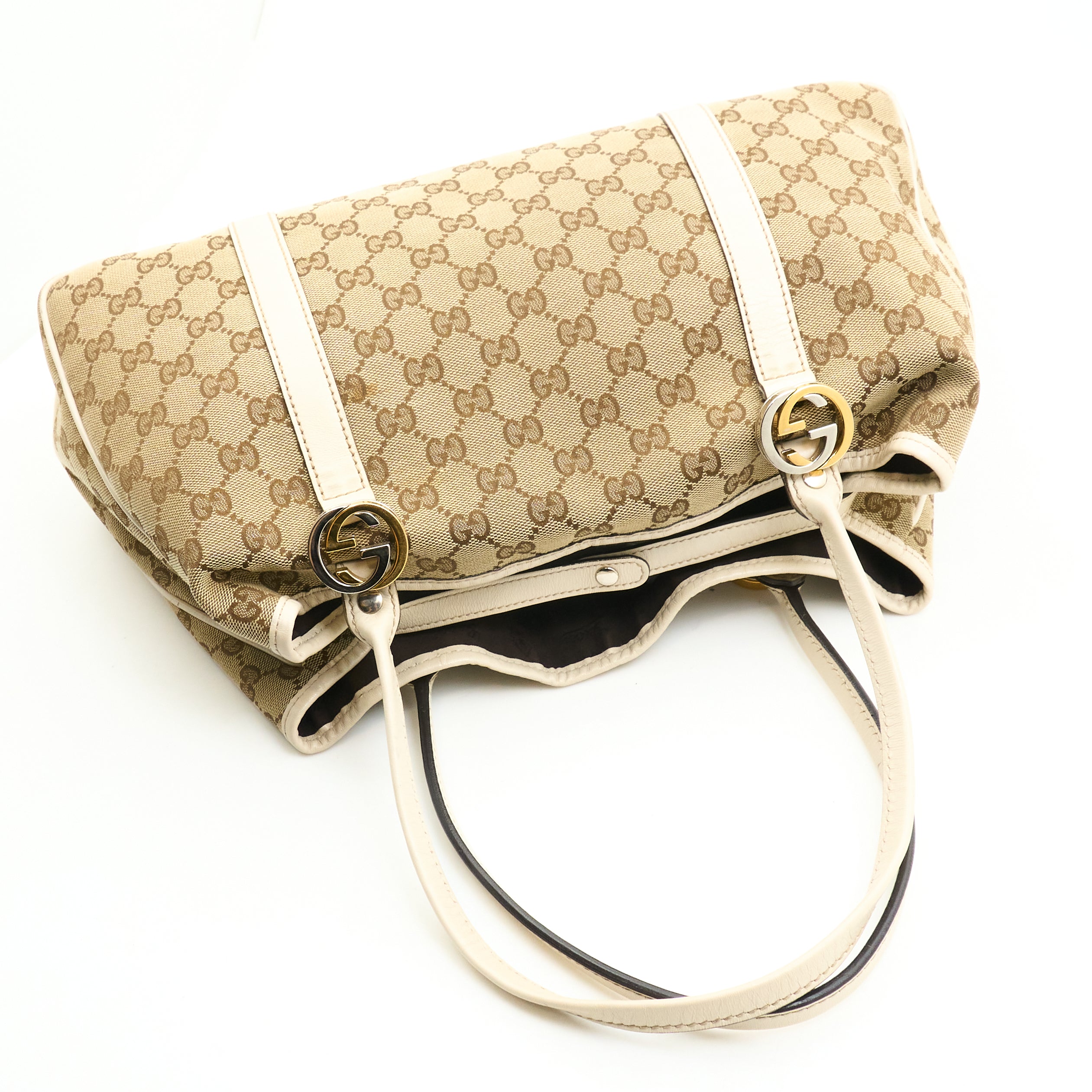 Gucci GG Supreme Vintage Shoulder Bag