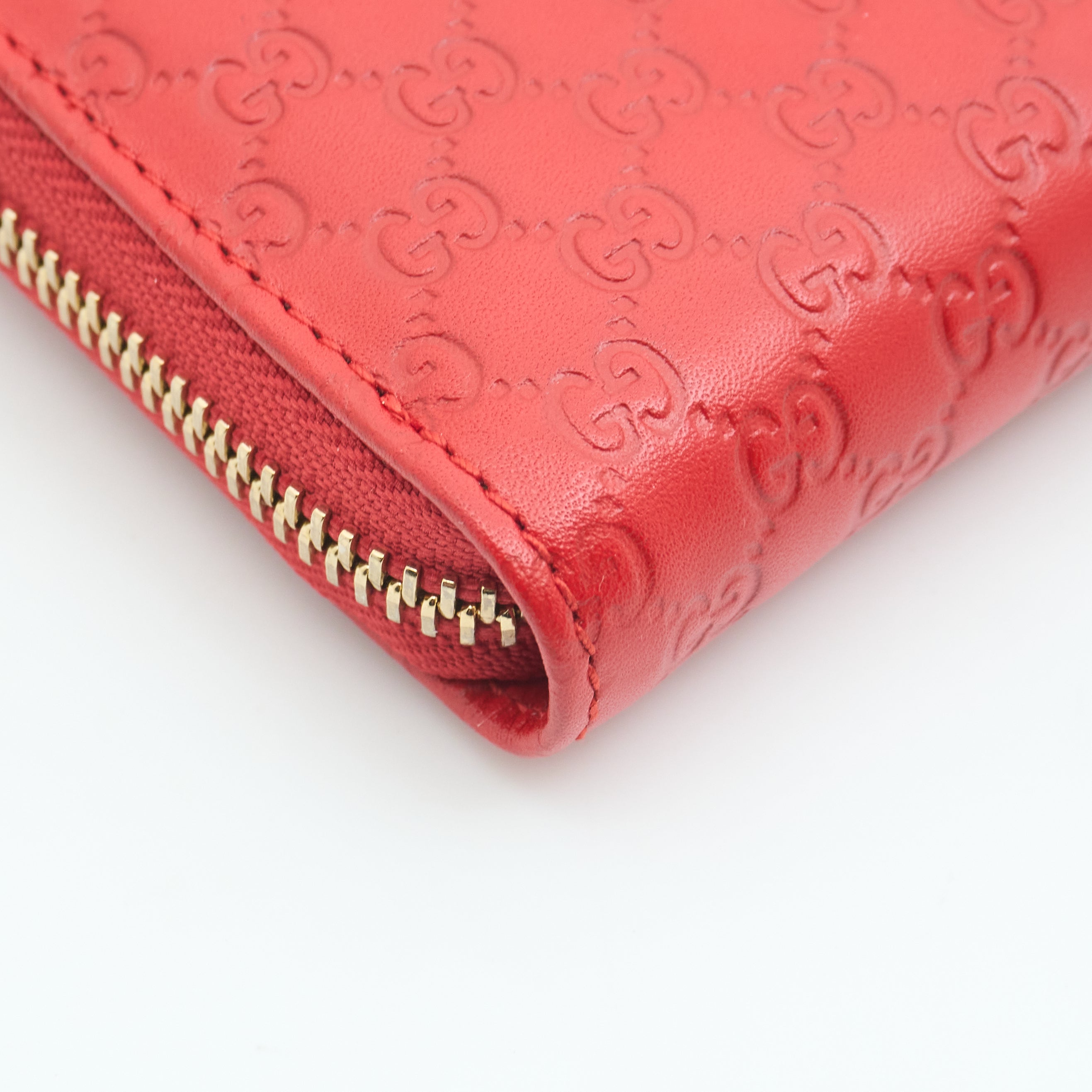 Gucci Heart Zip Around Long Wallet In Red Leather