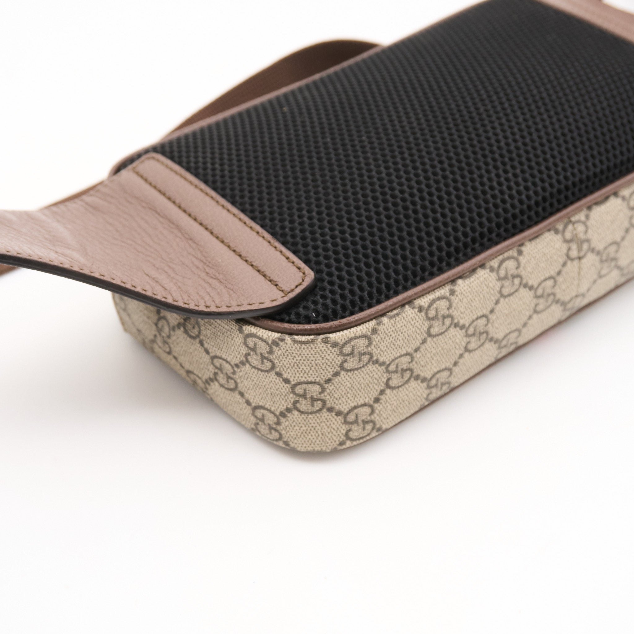 Gucci GG Supreme Ophidia Belt Bag