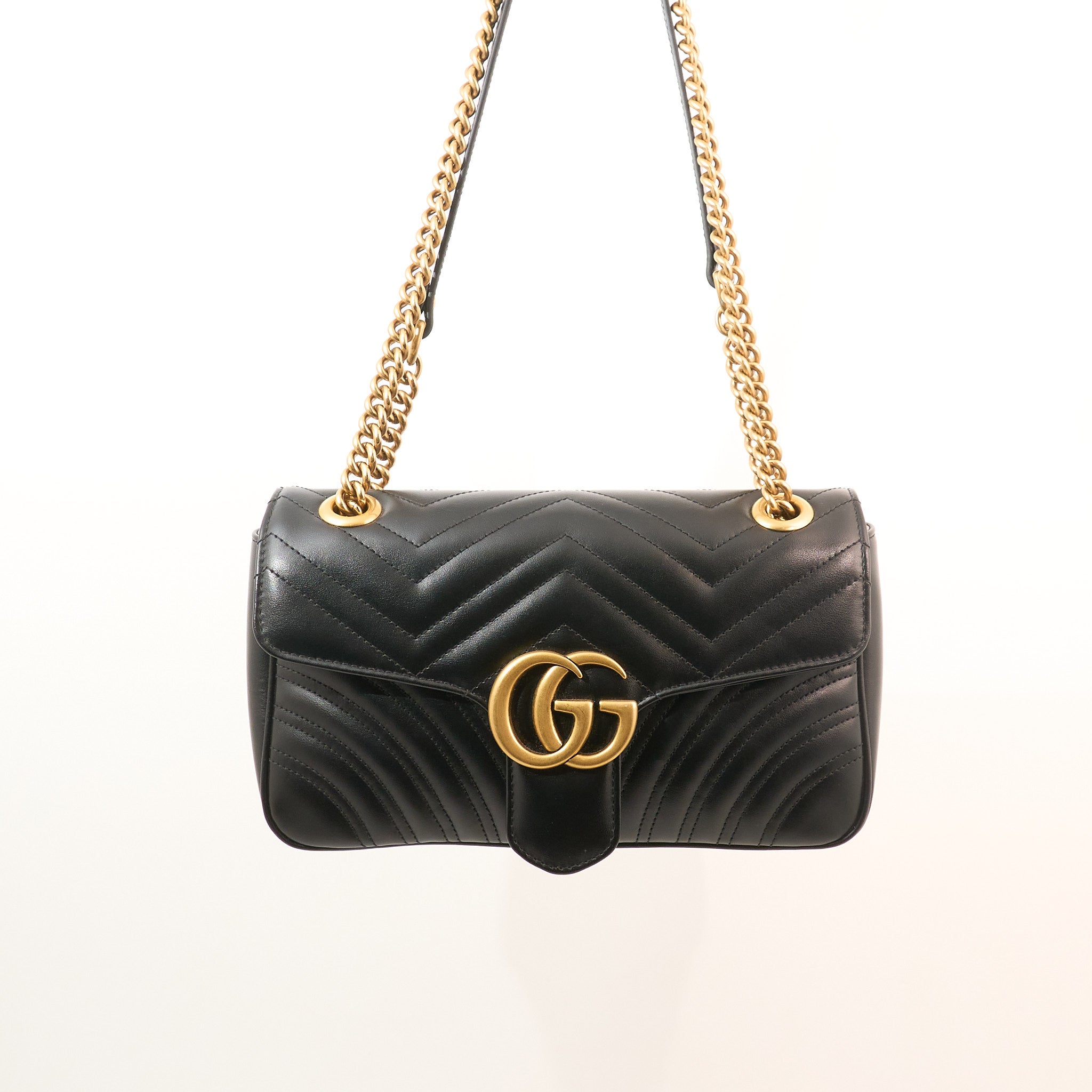 Gucci GG Marmont Small Matelassé Shoulder Flap Bag Black