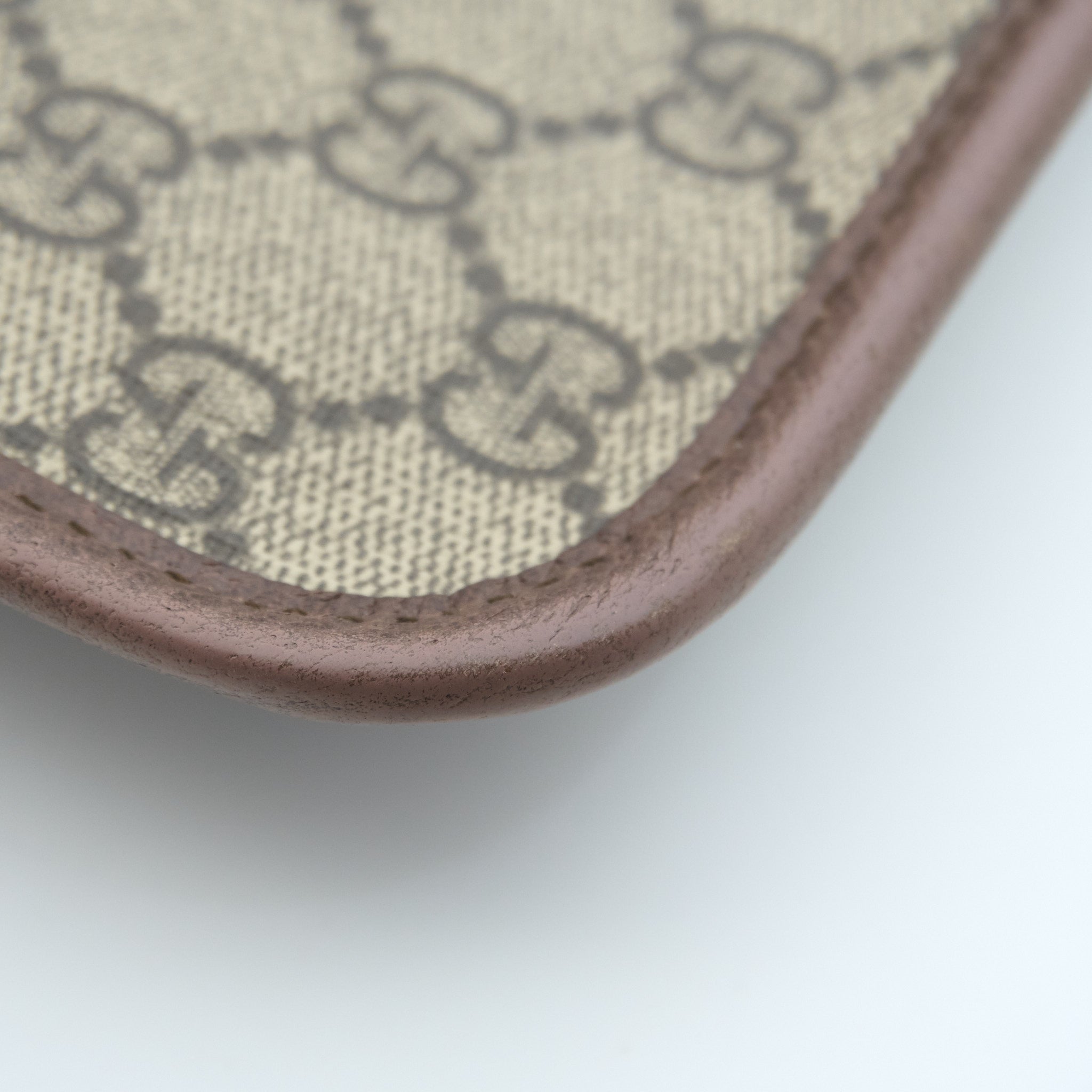 Gucci GG Supreme Belt Bag