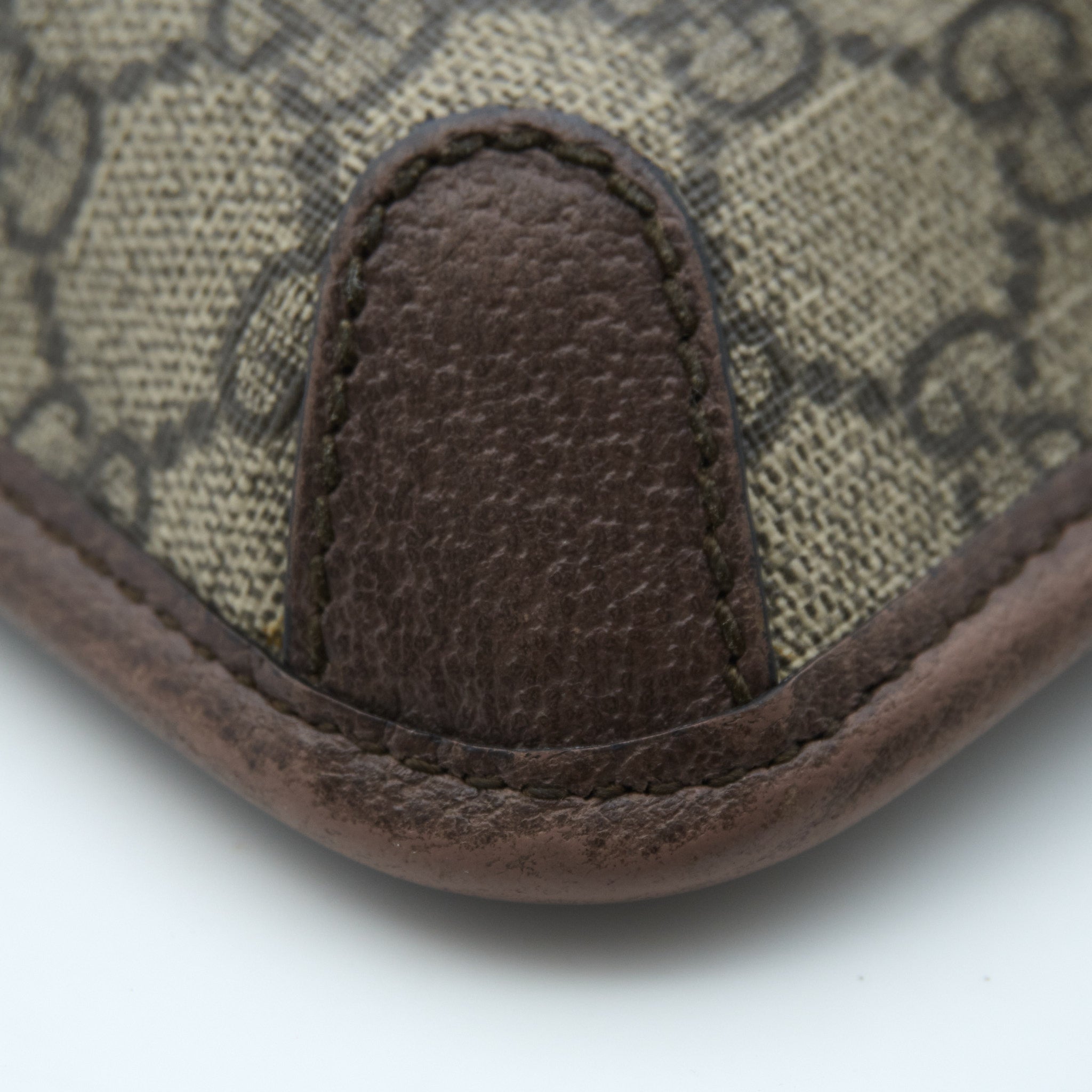 Gucci GG Supreme Belt Bag