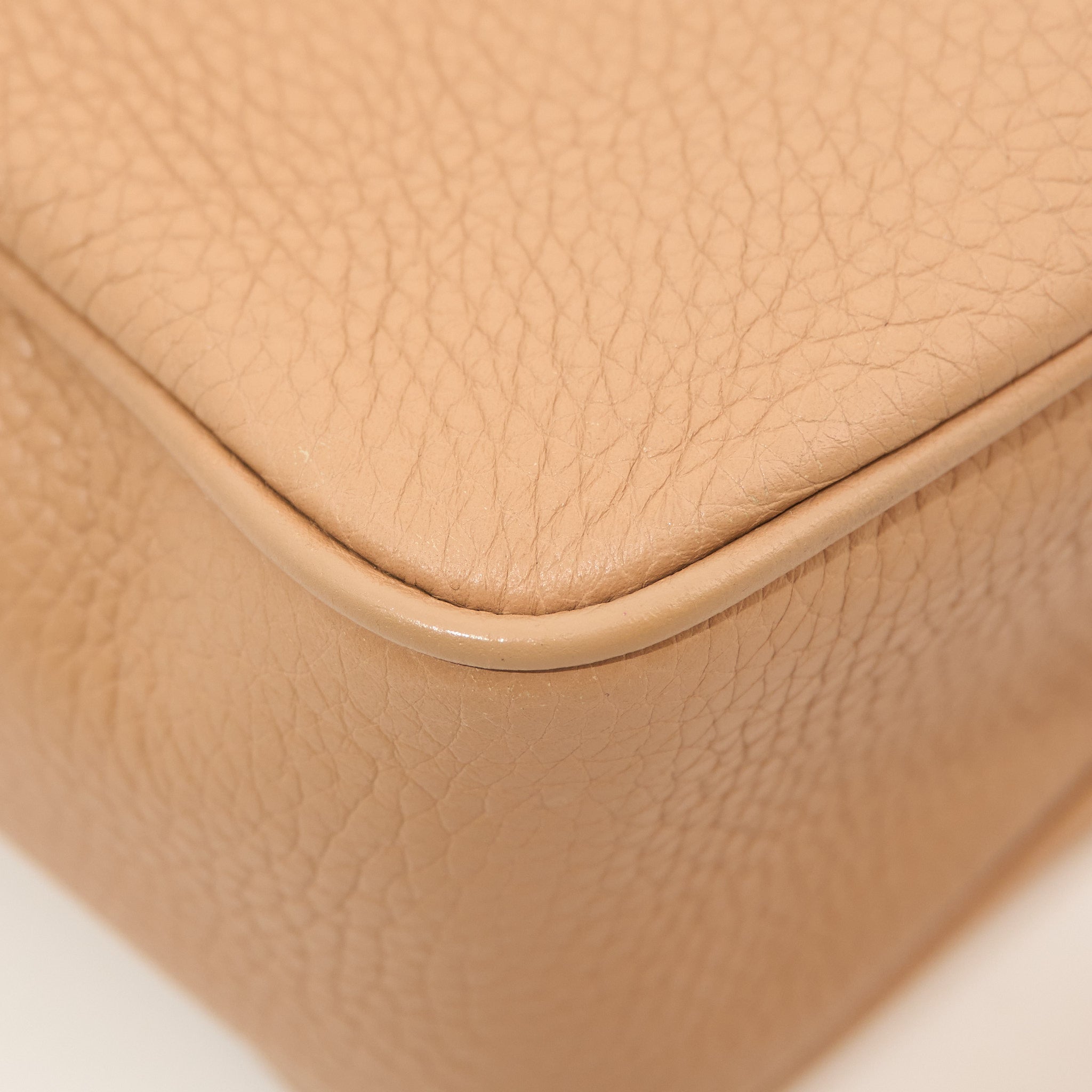 Gucci Soho Disco Beige Crossbody Bag